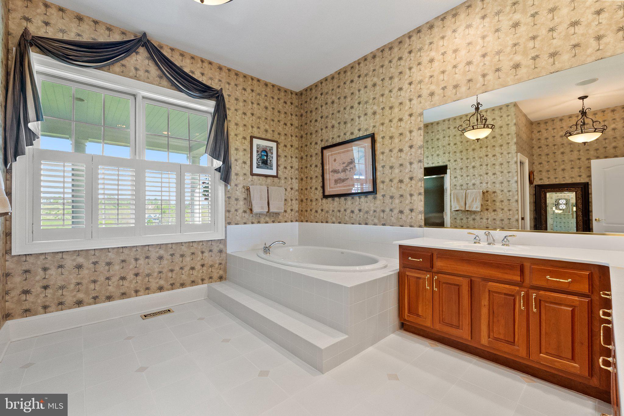 BEACON HILL - Residential