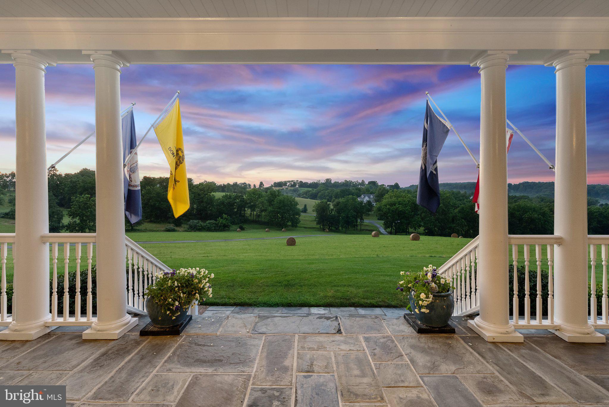 BEACON HILL - Residential