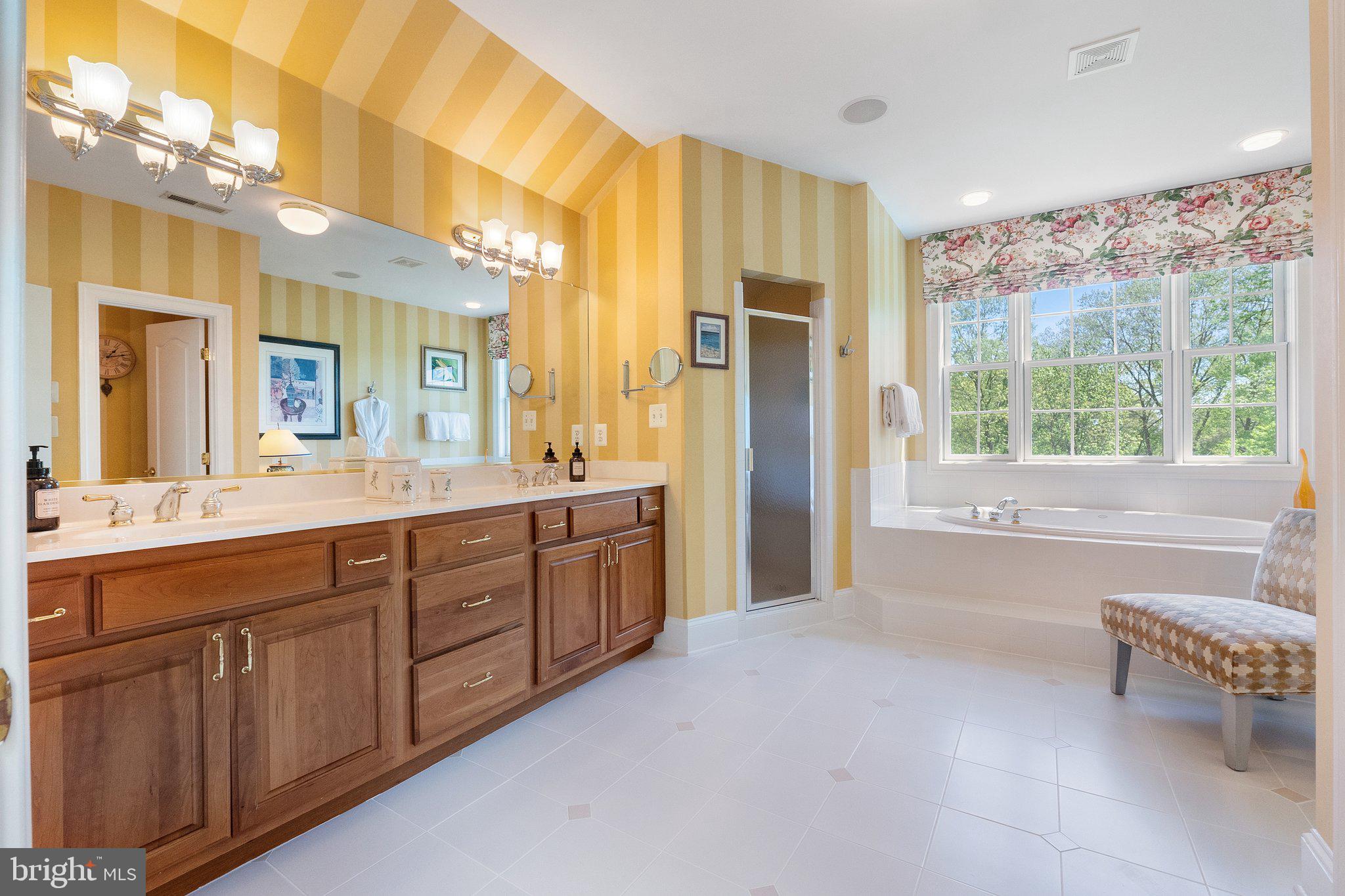 BEACON HILL - Residential