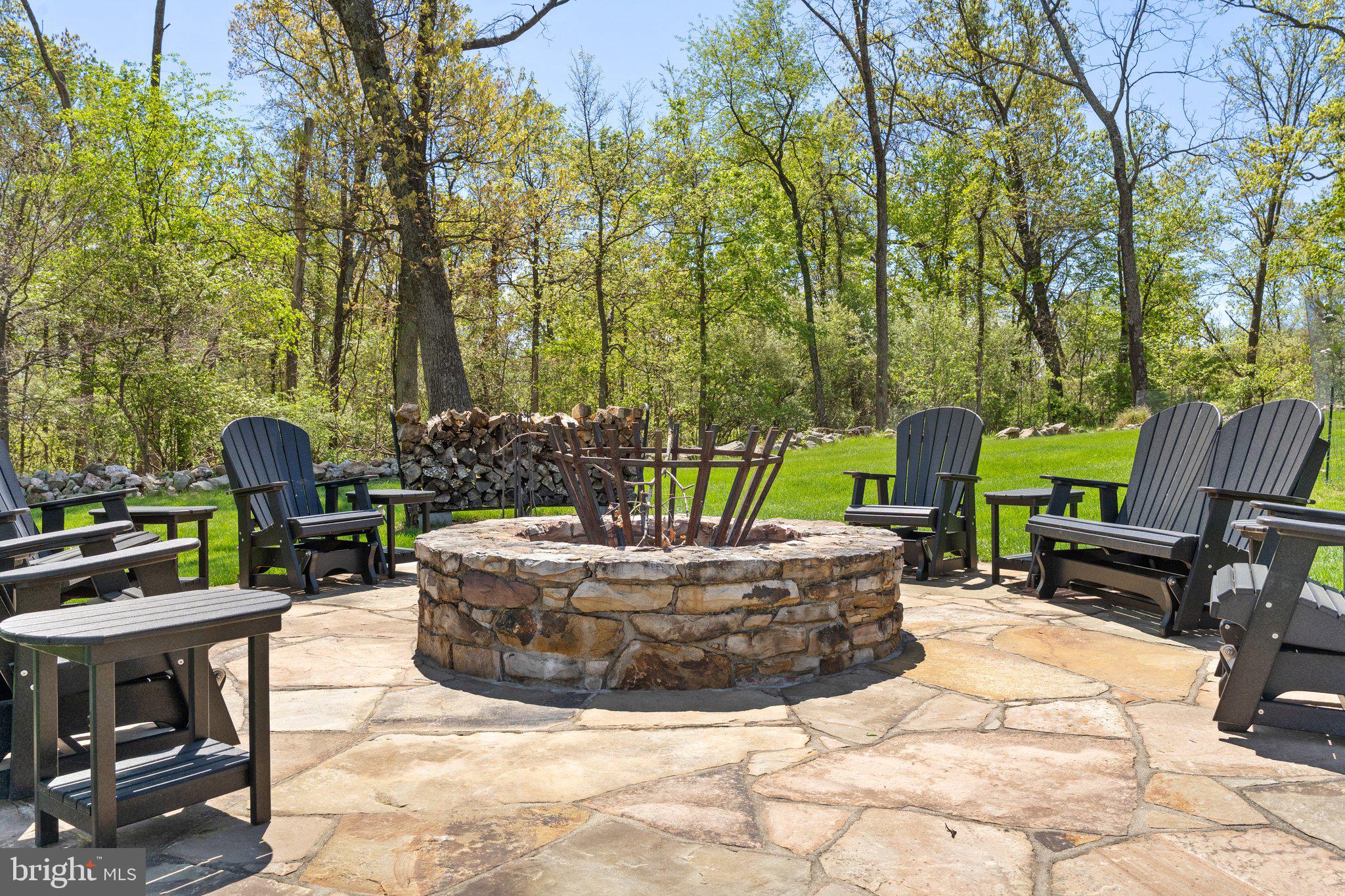 BEACON HILL - Residential