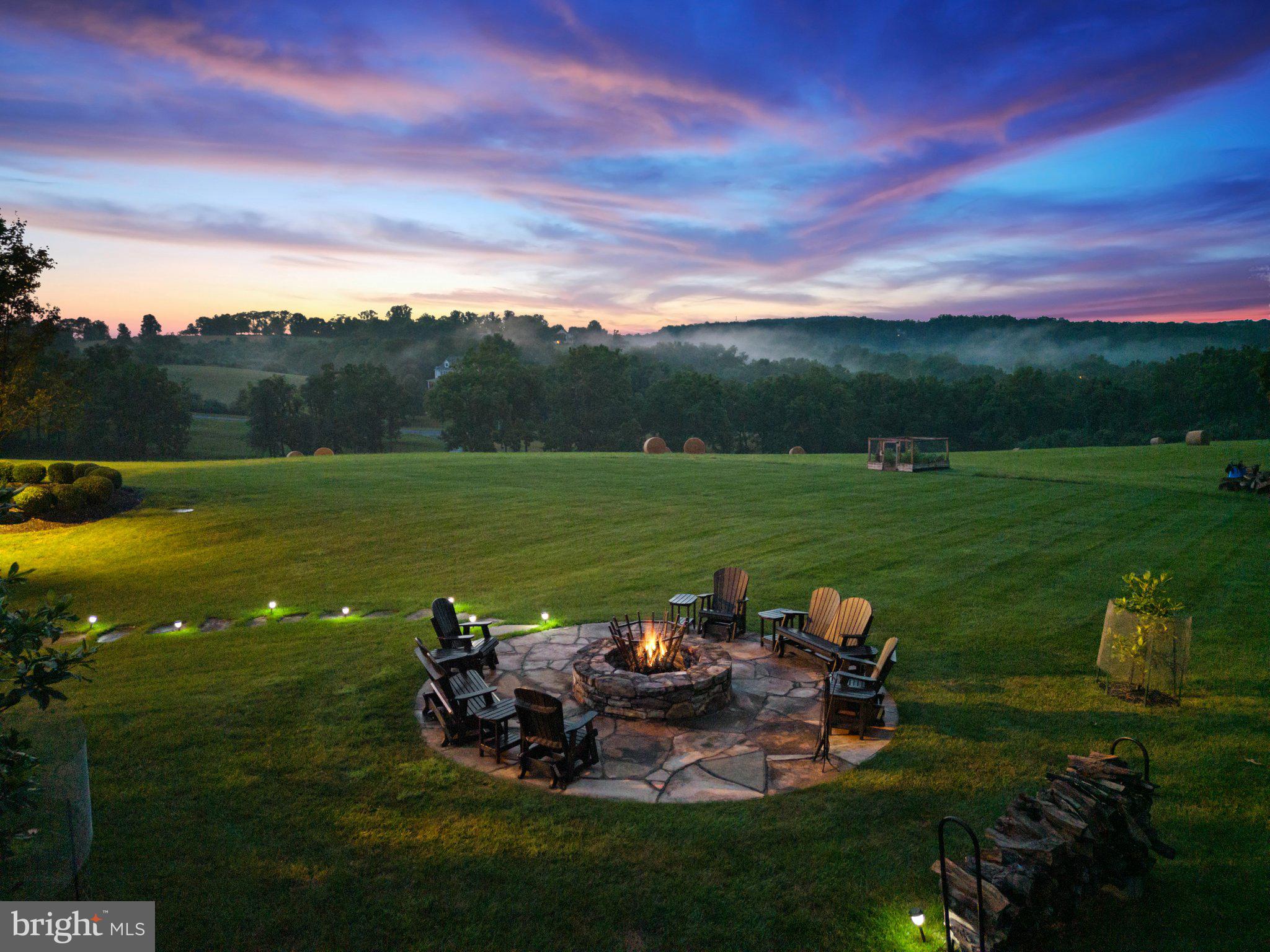 BEACON HILL - Residential