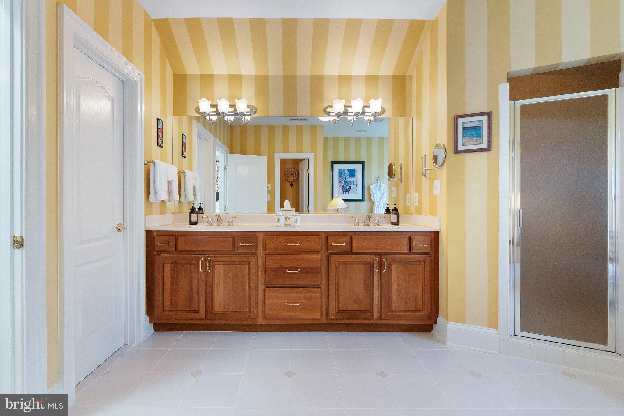 BEACON HILL - Residential