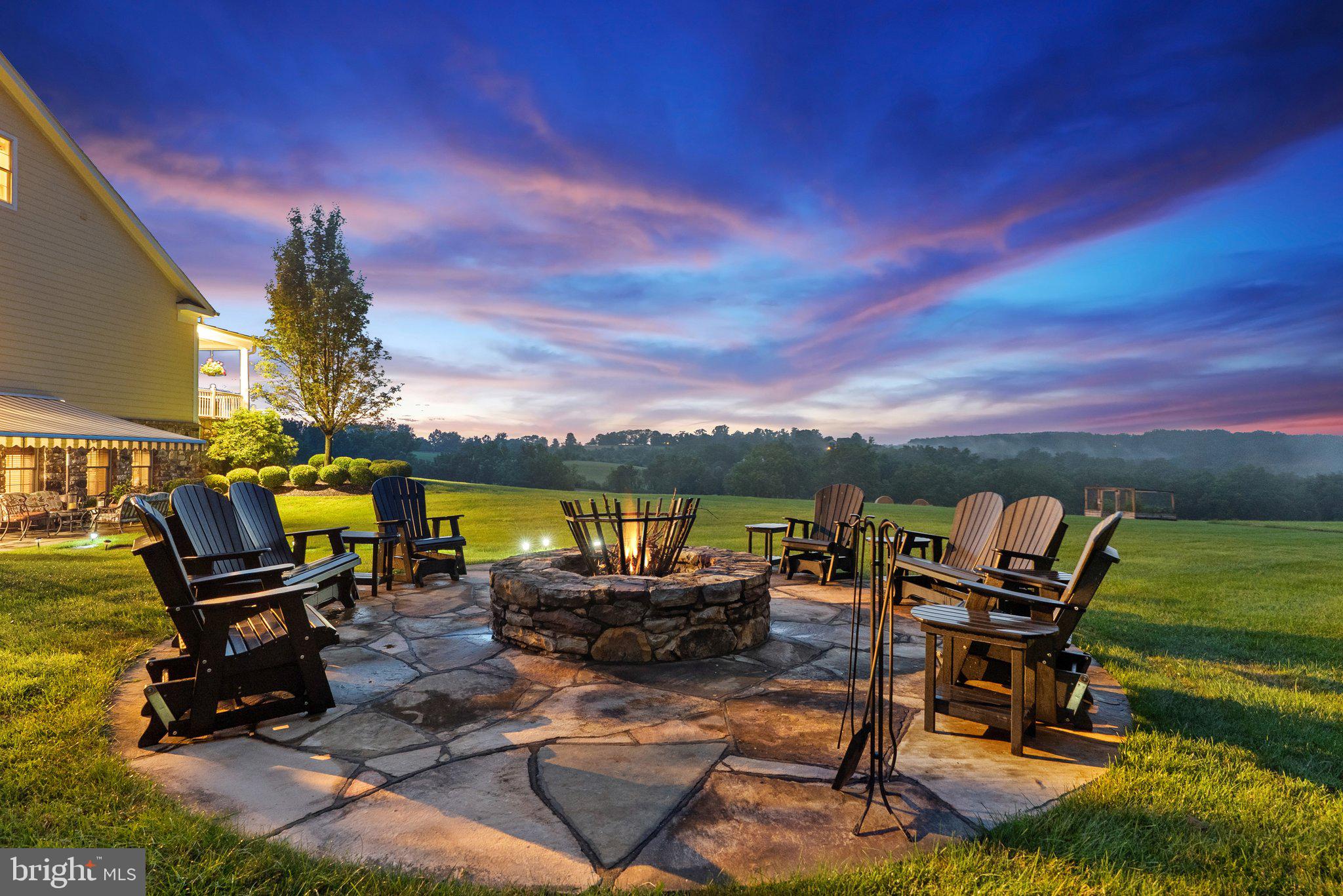 BEACON HILL - Residential