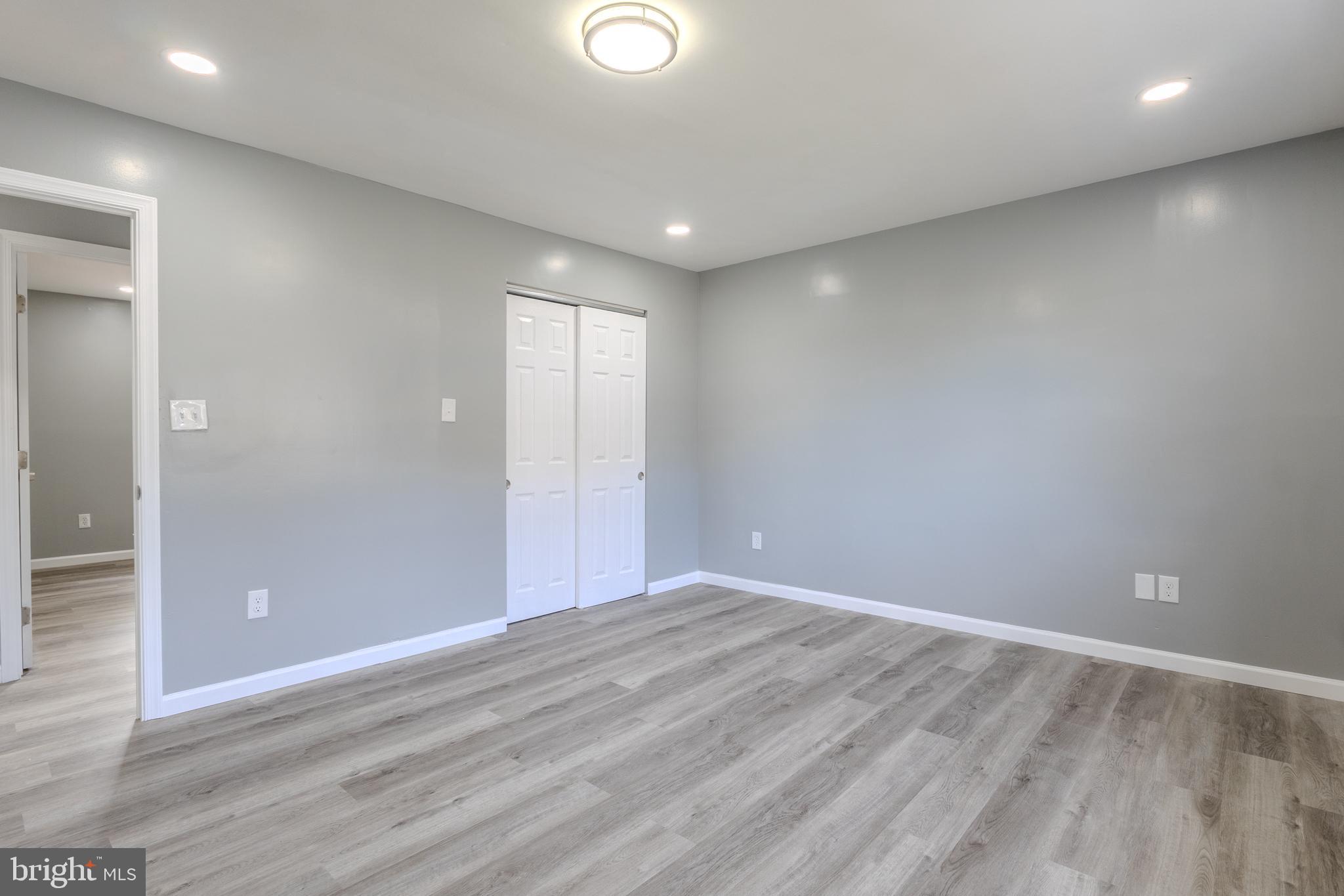 CHADWICK MANOR - Residential