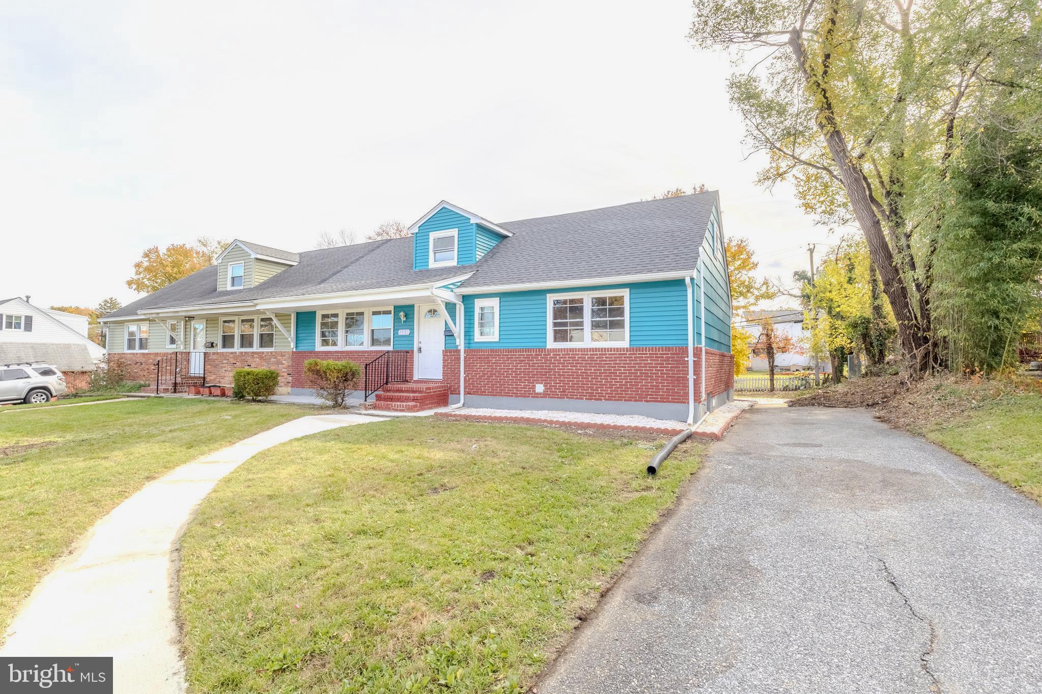 CHADWICK MANOR - Residential