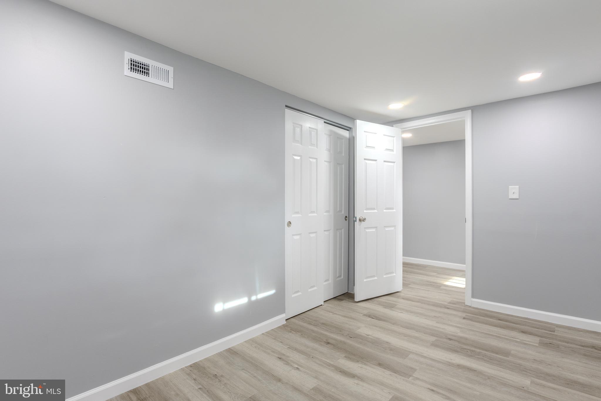 CHADWICK MANOR - Residential