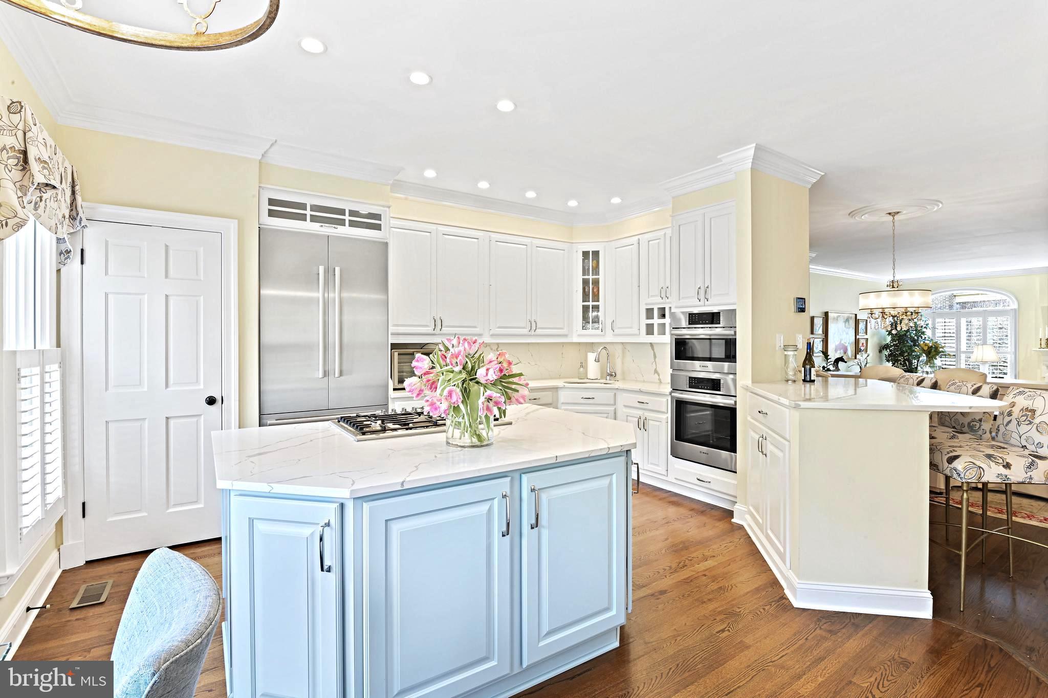 HAMPTONS OF MCLEAN - Residential