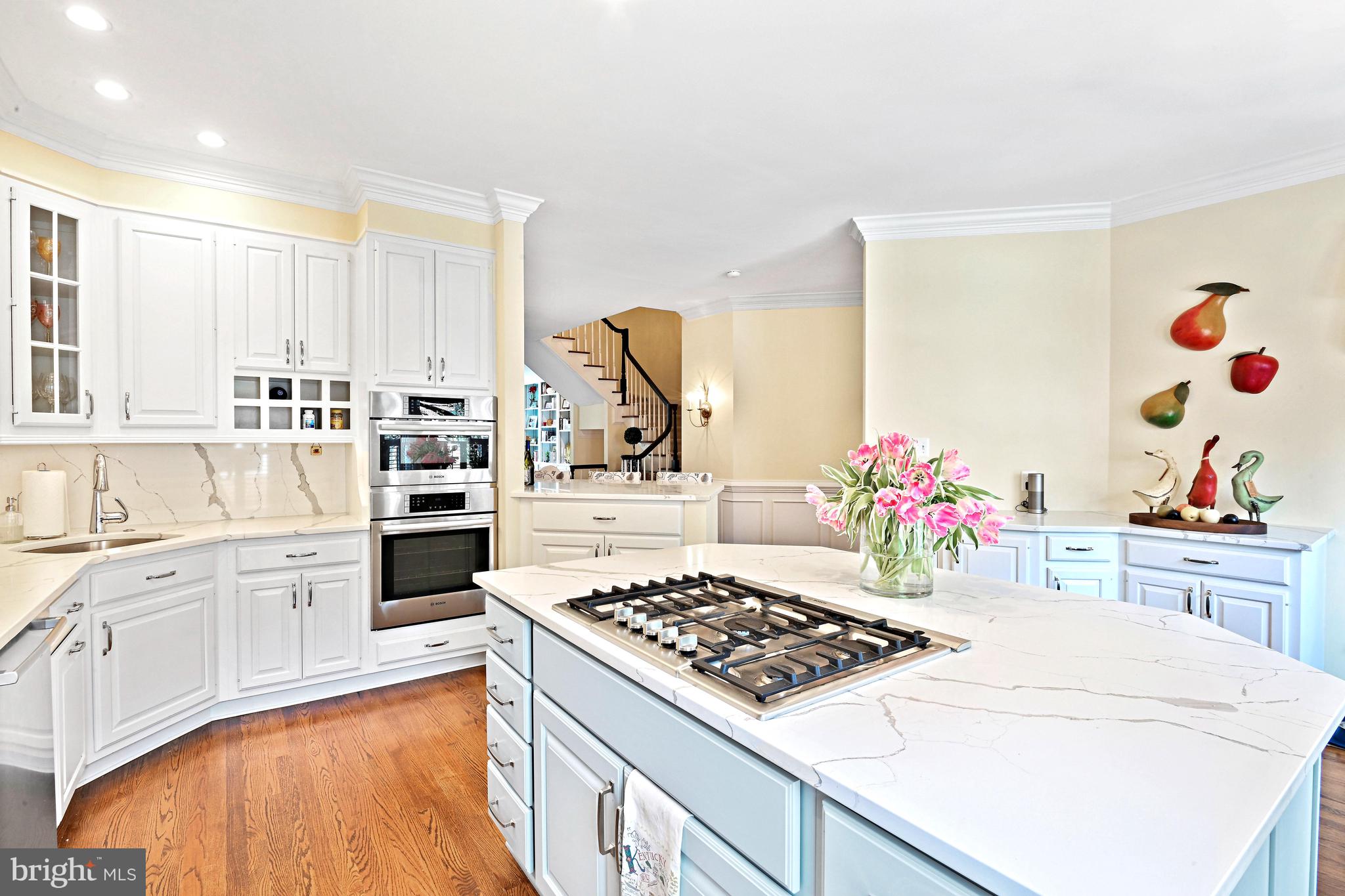 HAMPTONS OF MCLEAN - Residential