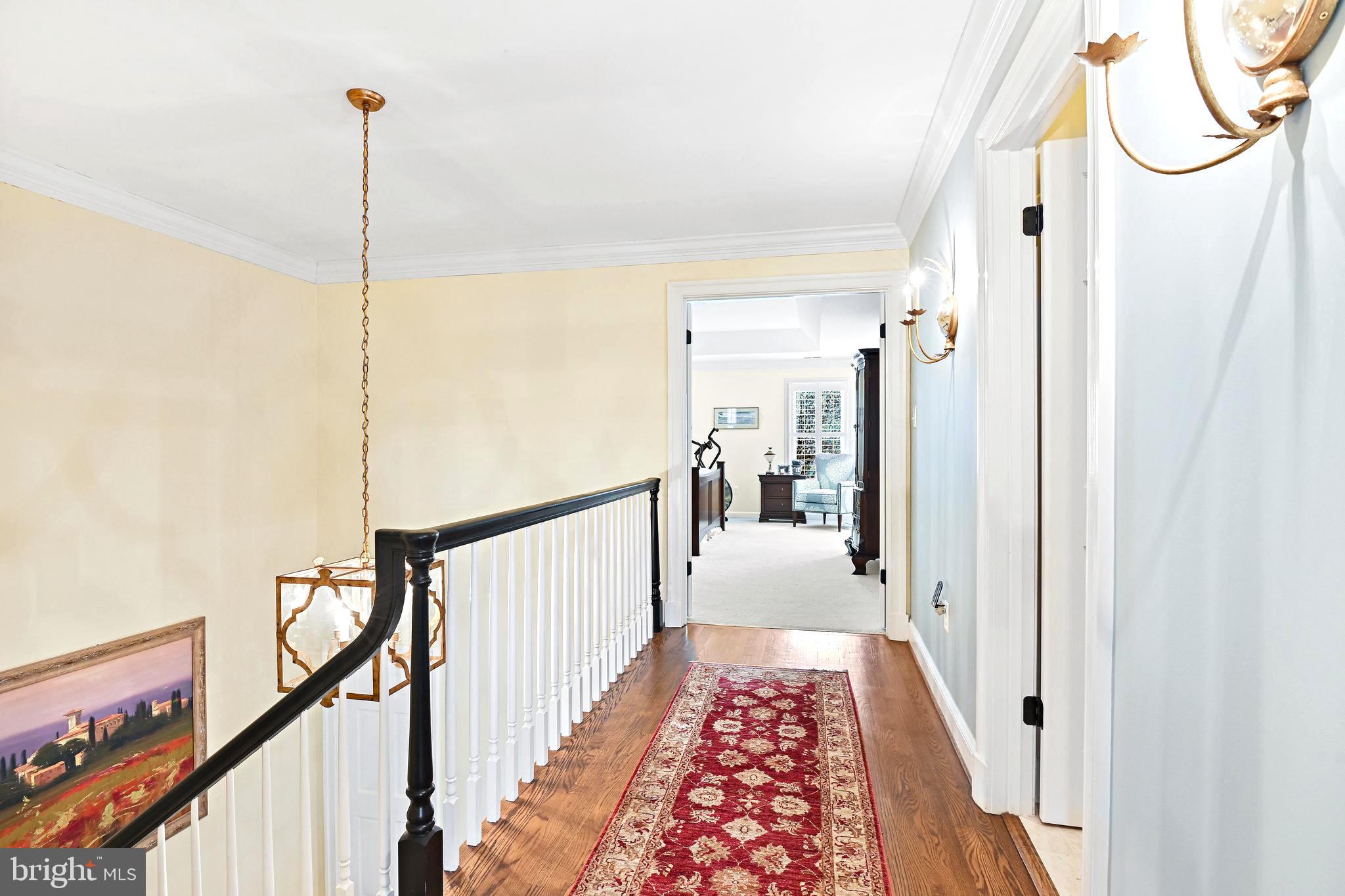 HAMPTONS OF MCLEAN - Residential