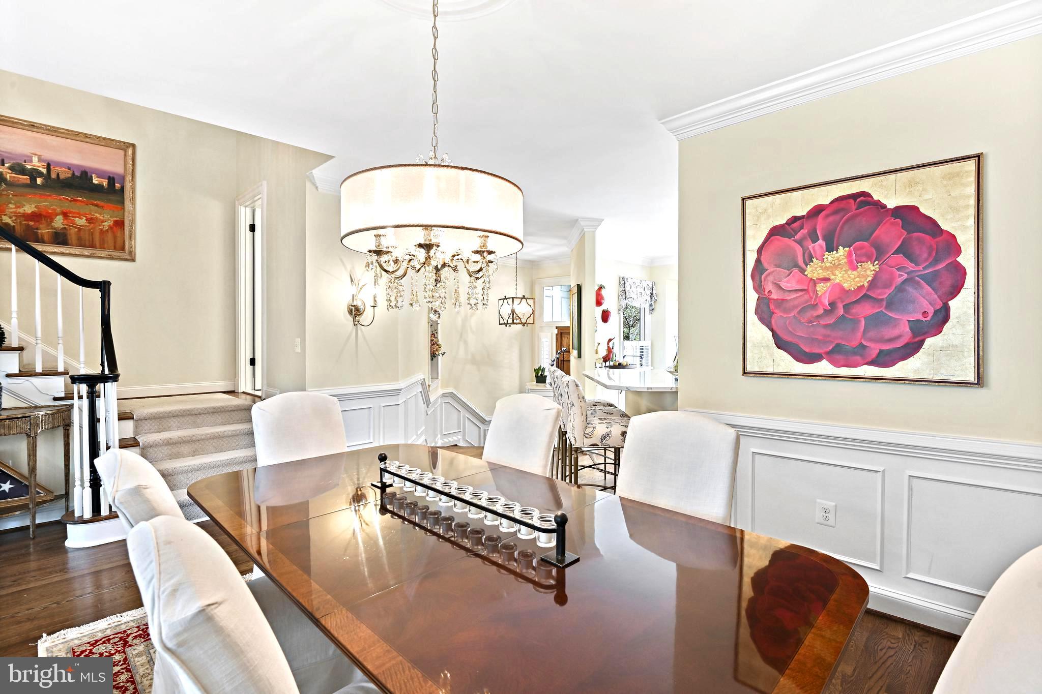 HAMPTONS OF MCLEAN - Residential