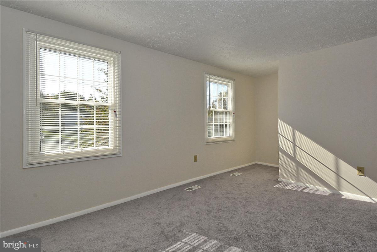 WHETSTONE RUN - Residential Lease