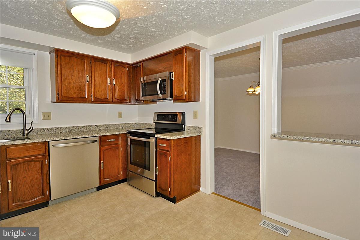 WHETSTONE RUN - Residential Lease