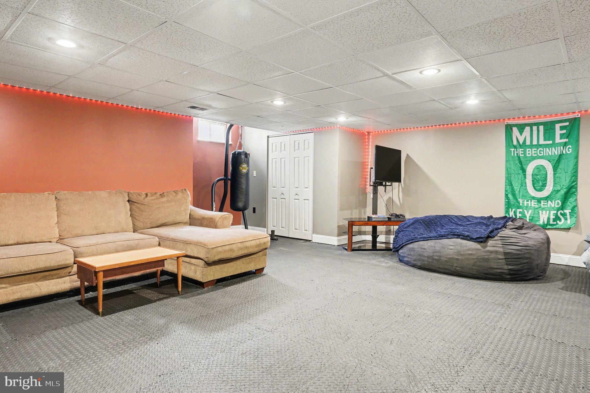 ROSECLIFF MANOR - Residential