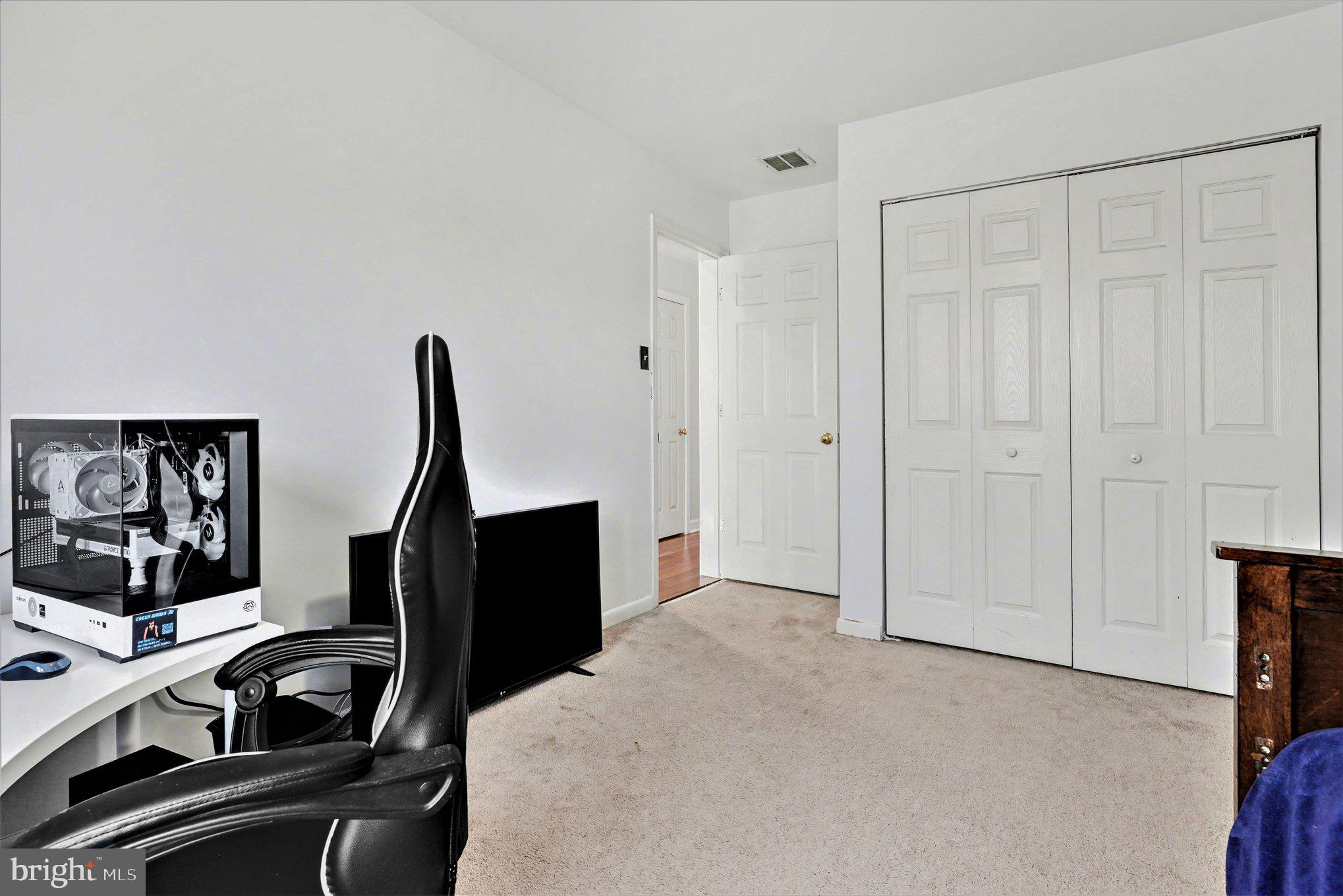 ROSECLIFF MANOR - Residential