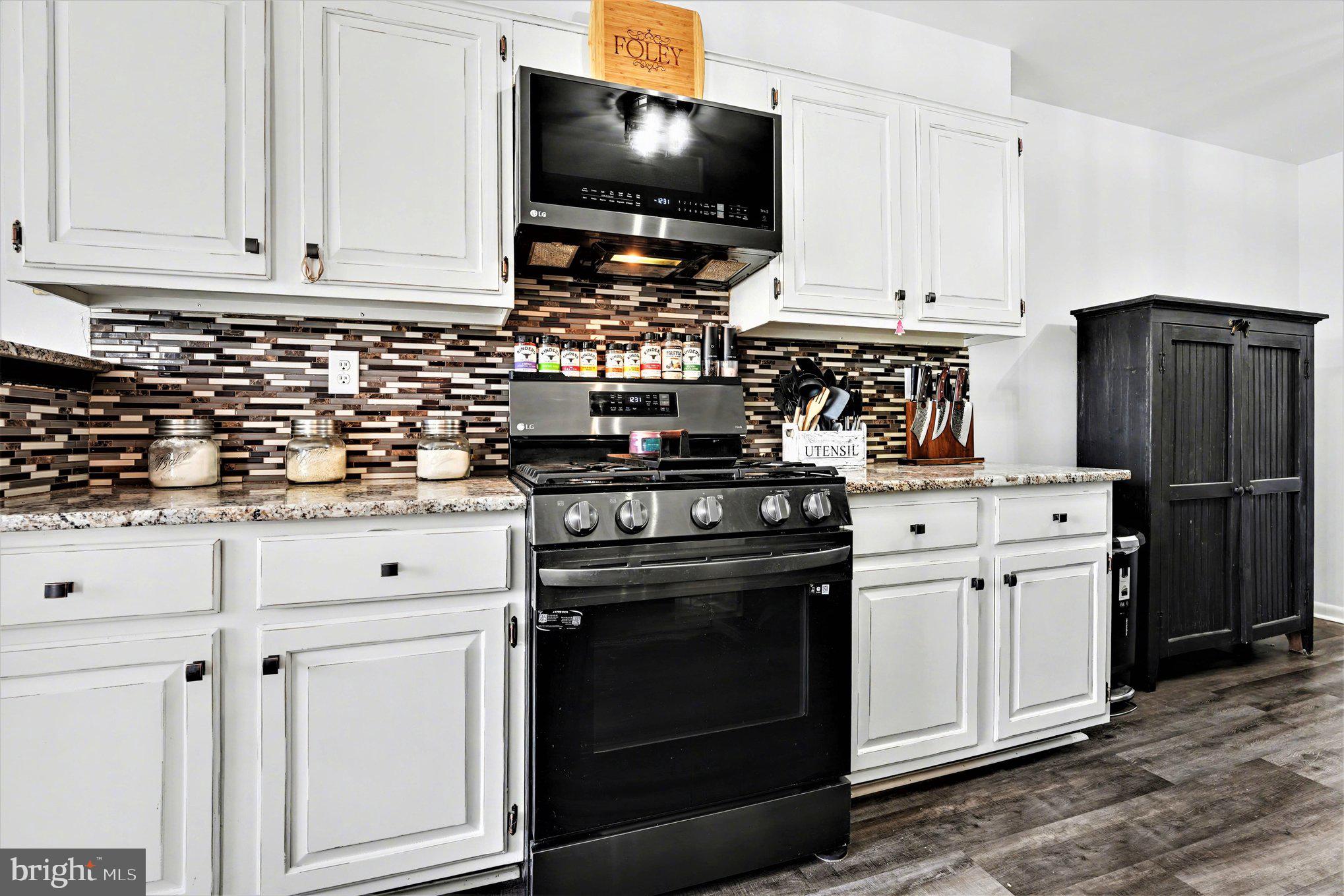 ROSECLIFF MANOR - Residential