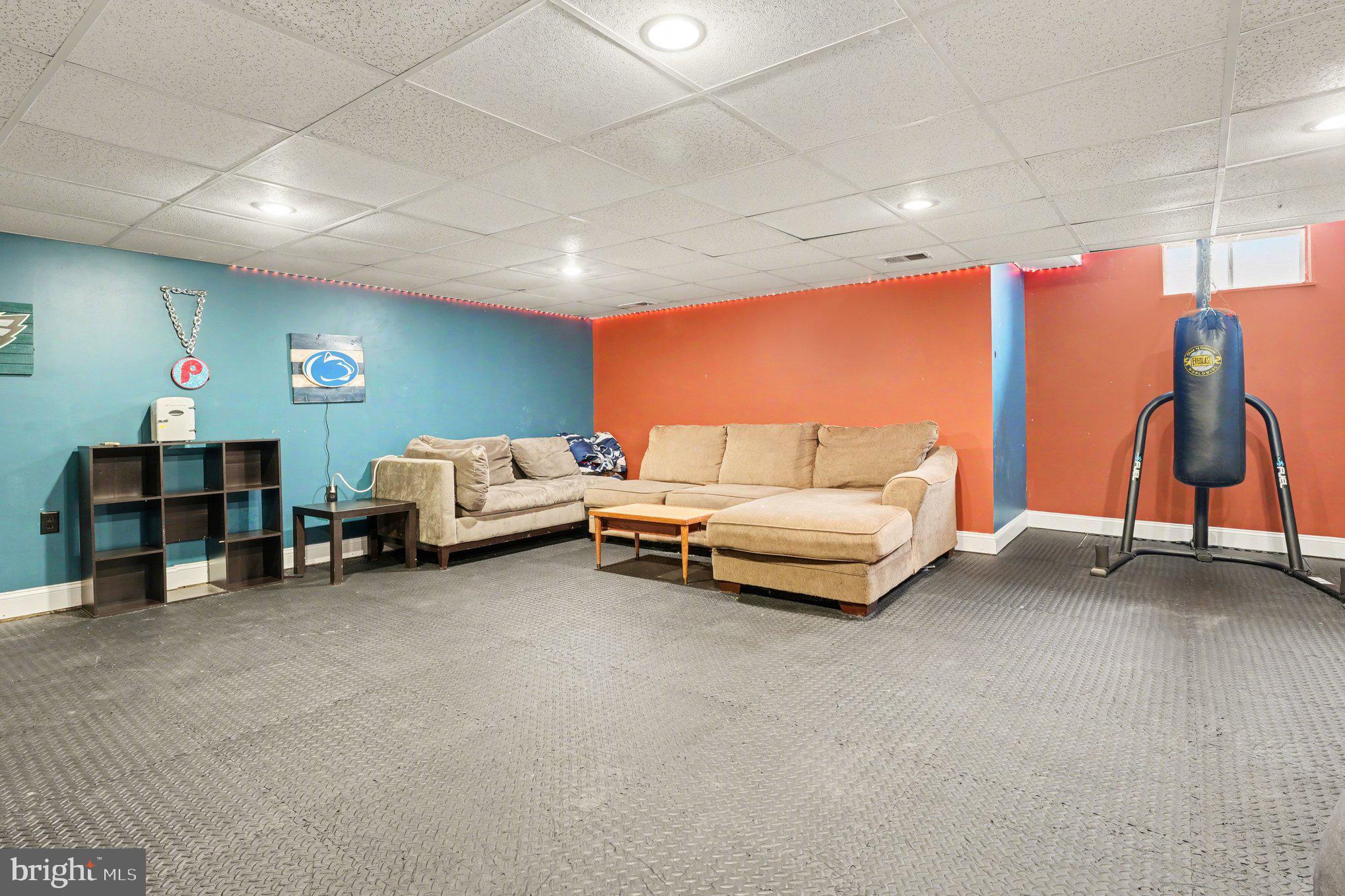 ROSECLIFF MANOR - Residential