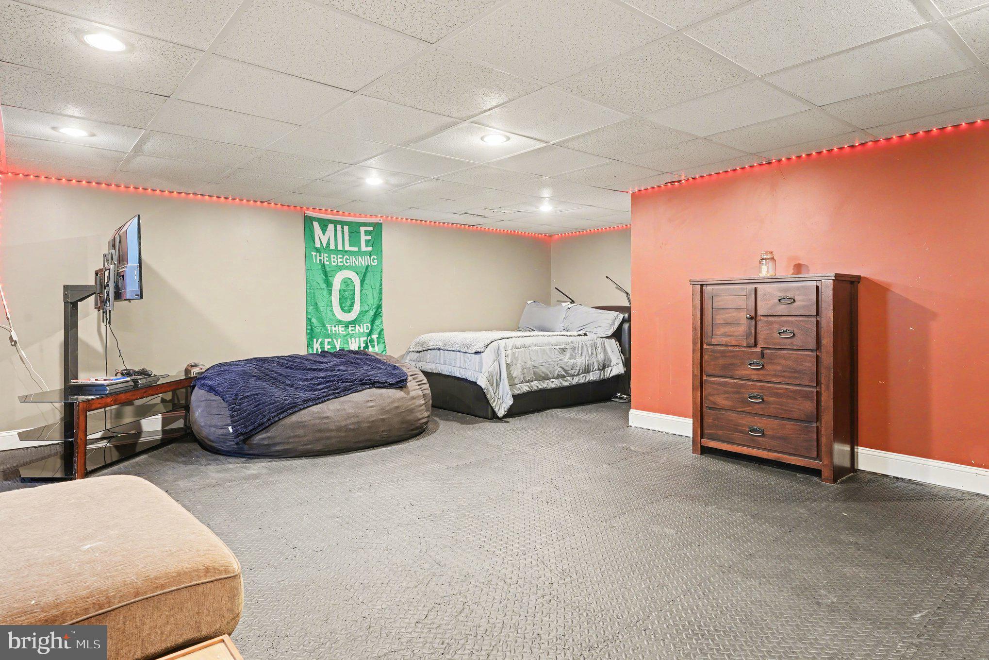 ROSECLIFF MANOR - Residential