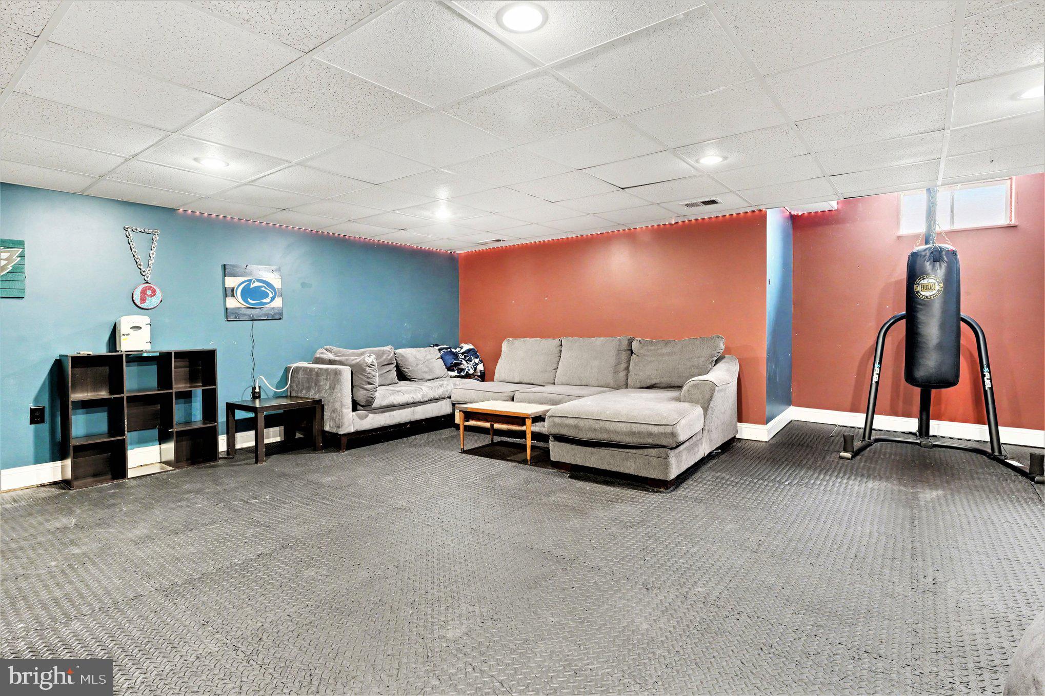 ROSECLIFF MANOR - Residential