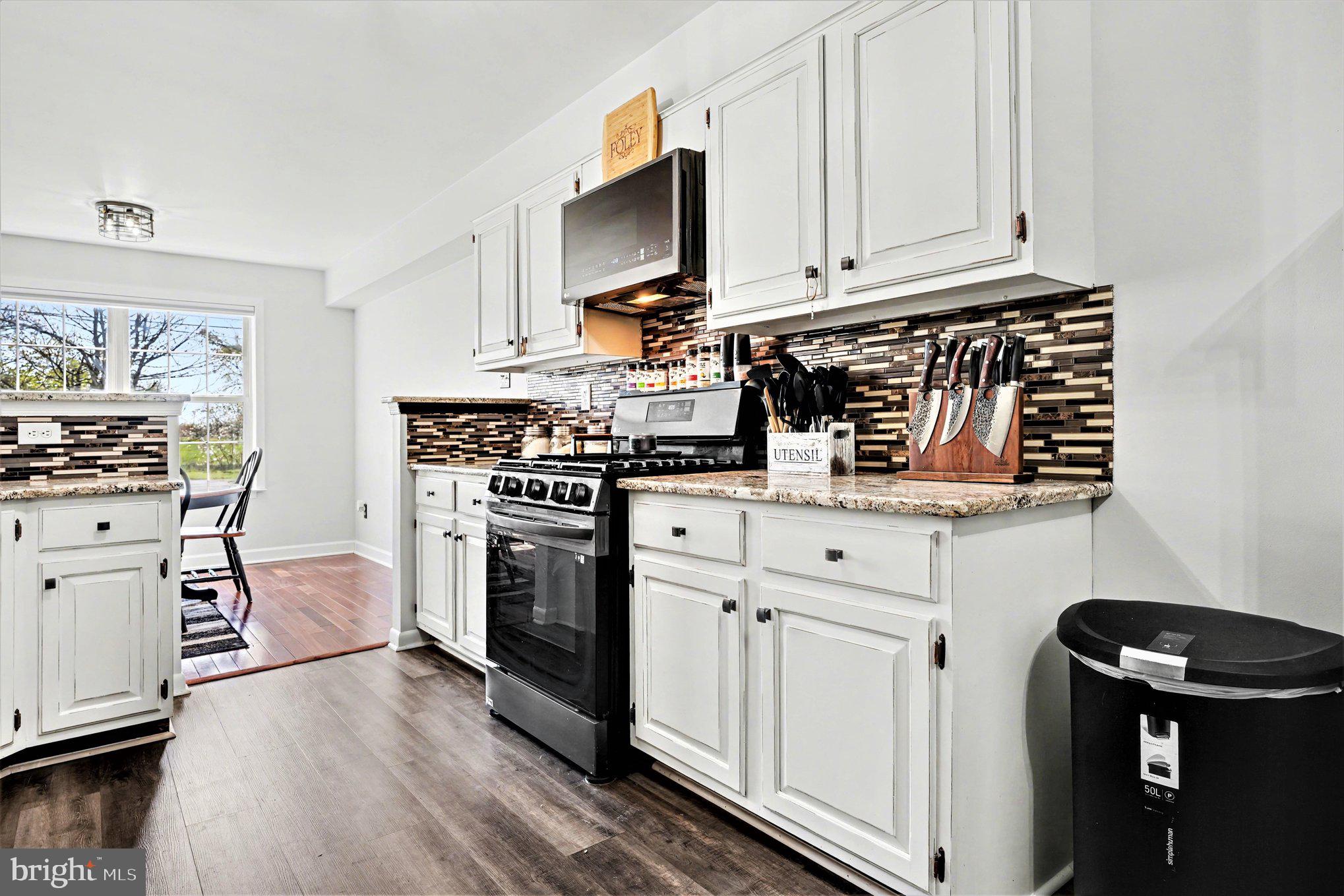 ROSECLIFF MANOR - Residential