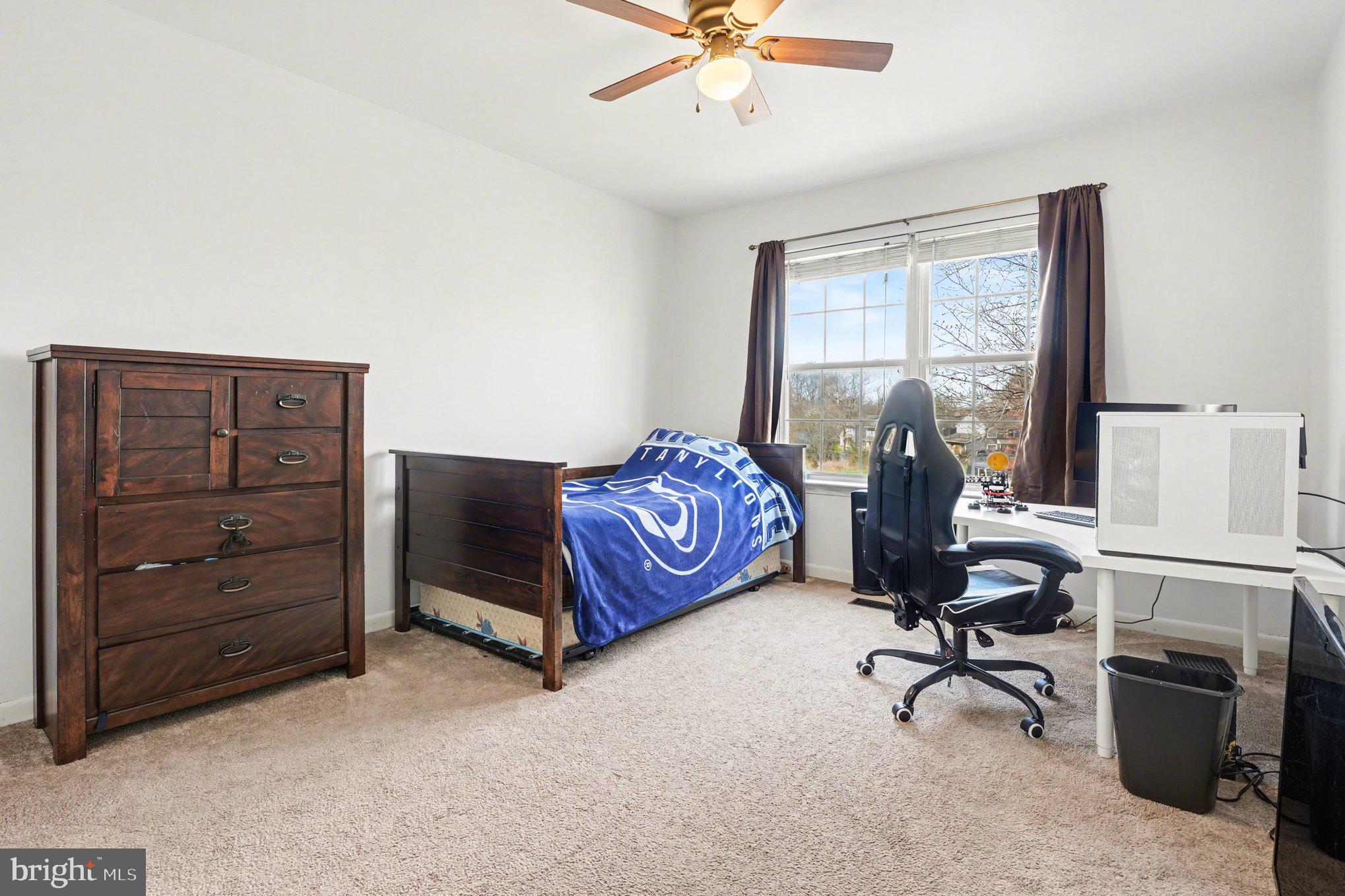 ROSECLIFF MANOR - Residential