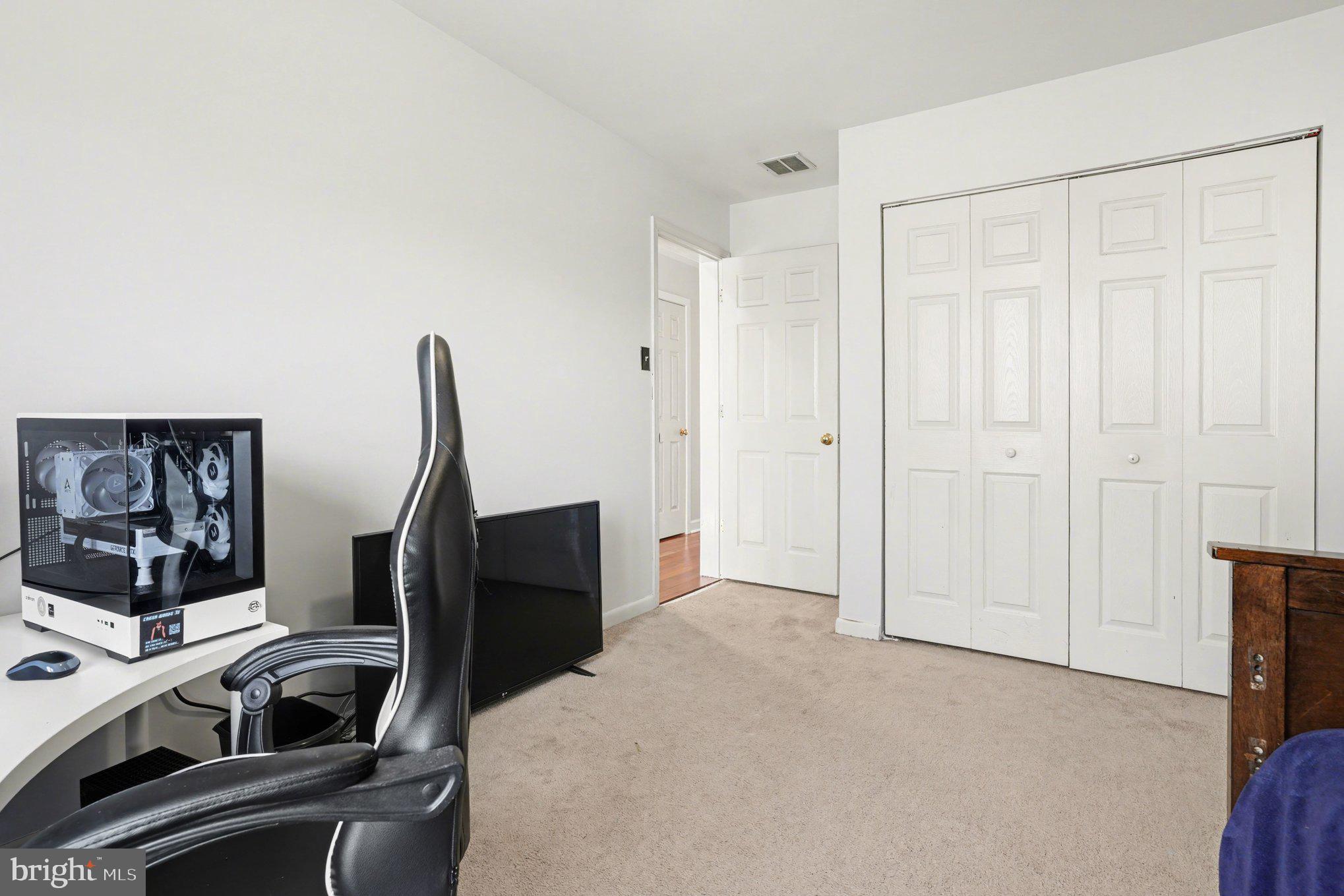 ROSECLIFF MANOR - Residential