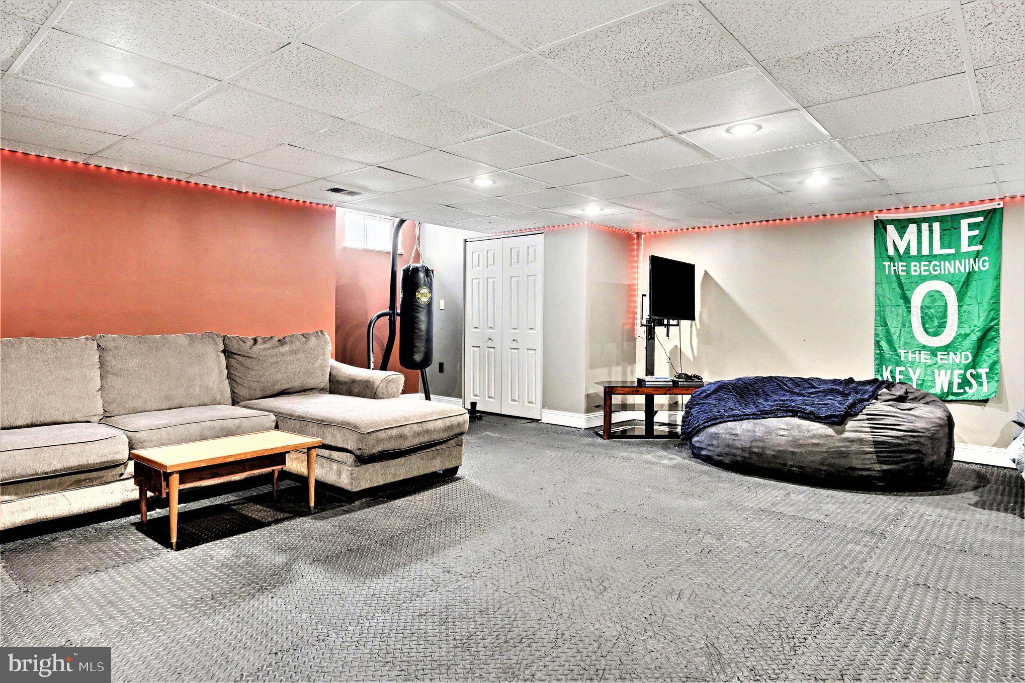 ROSECLIFF MANOR - Residential