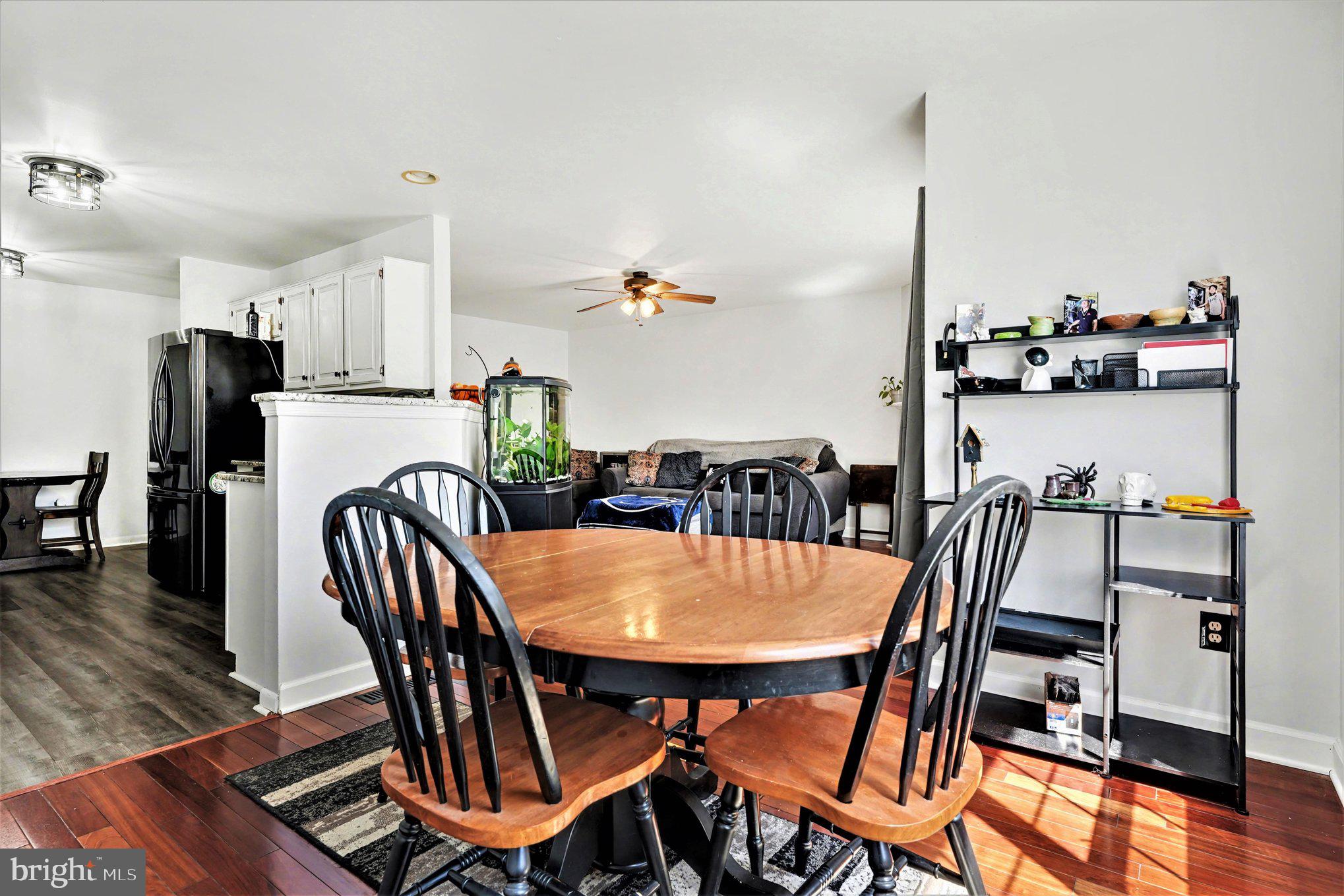 ROSECLIFF MANOR - Residential