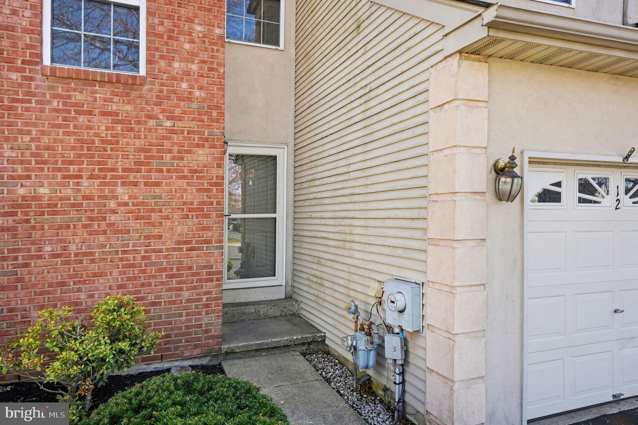 ROSECLIFF MANOR - Residential