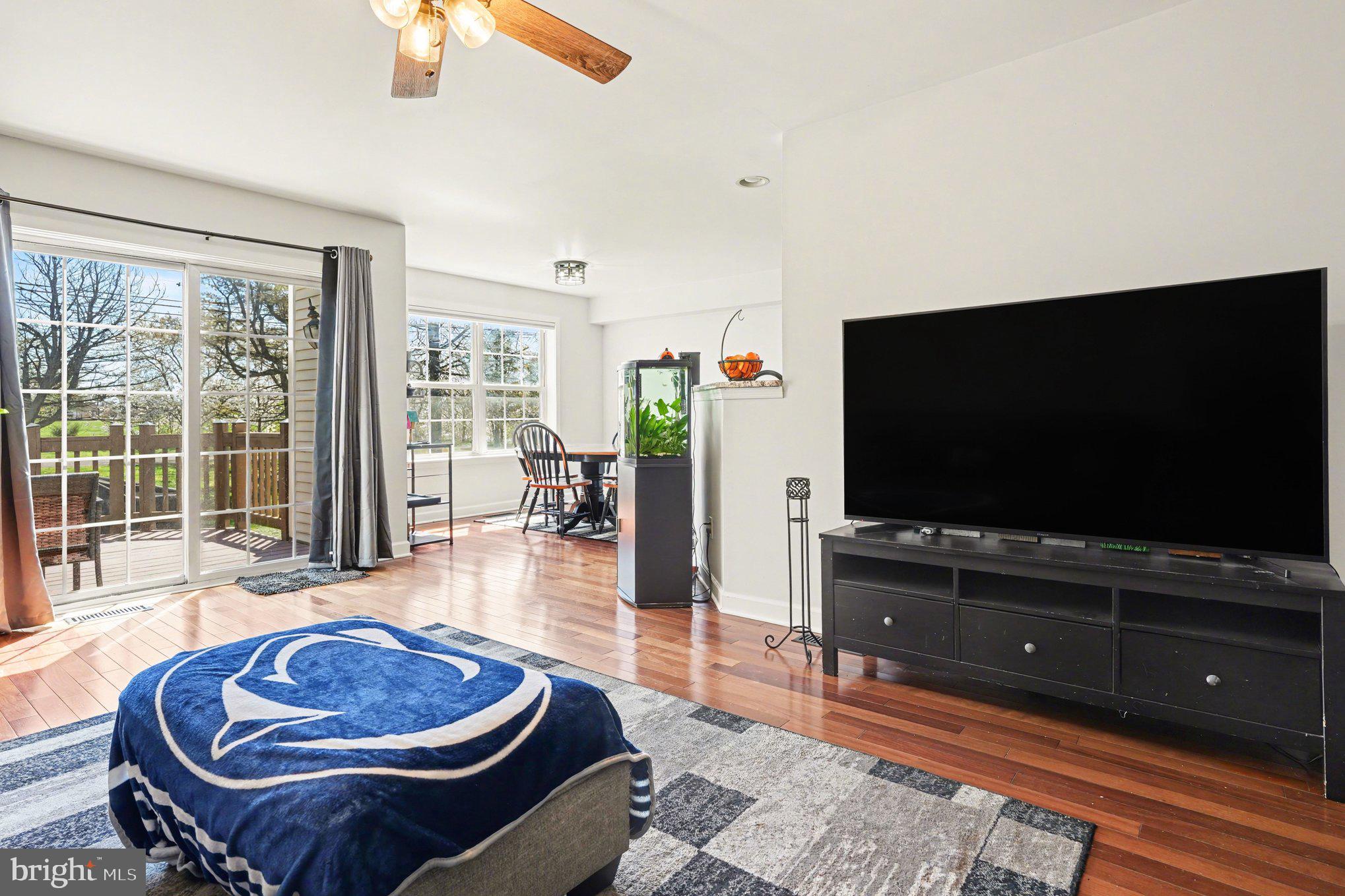 ROSECLIFF MANOR - Residential