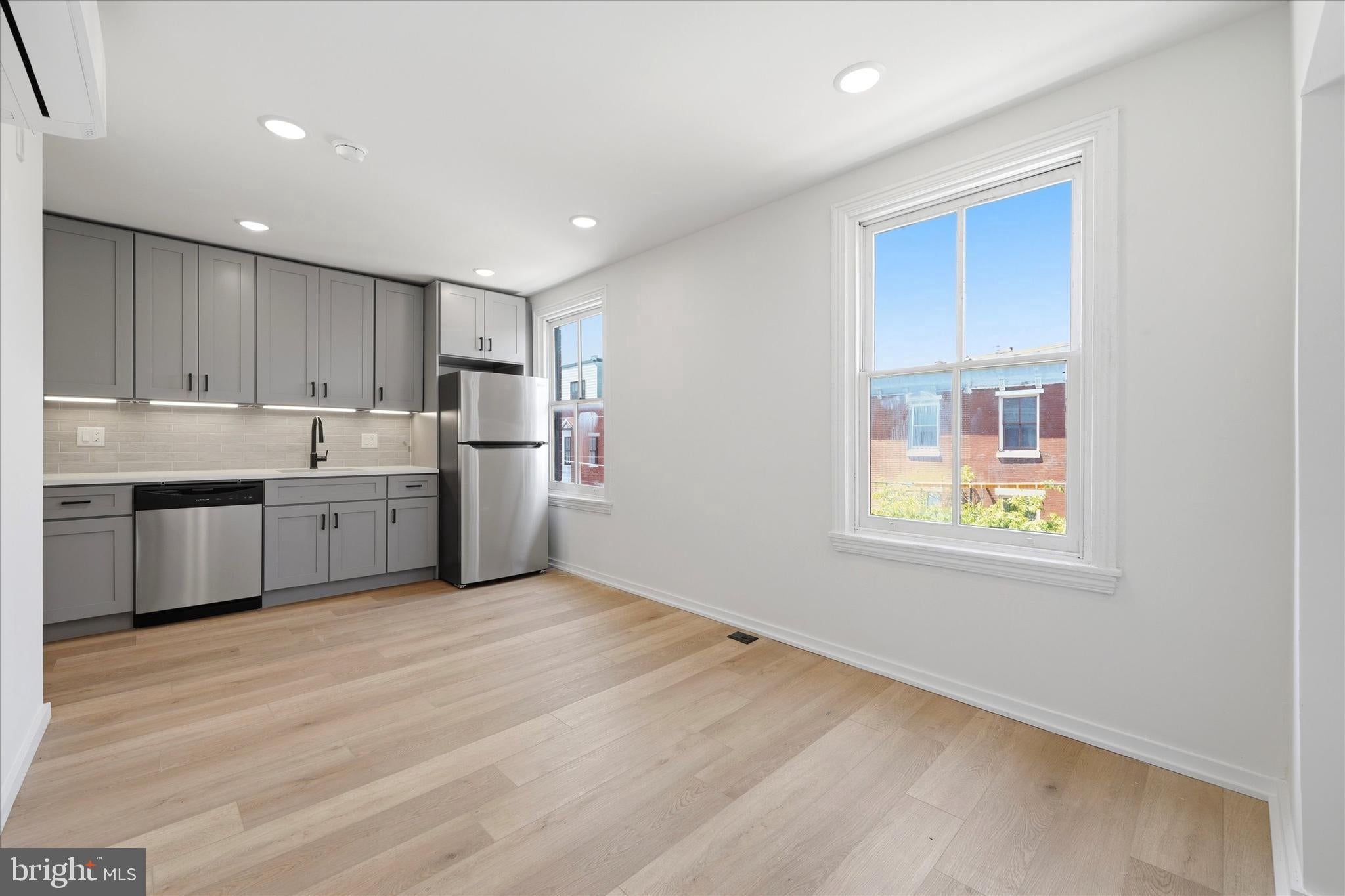 627 N 16TH STREET 301