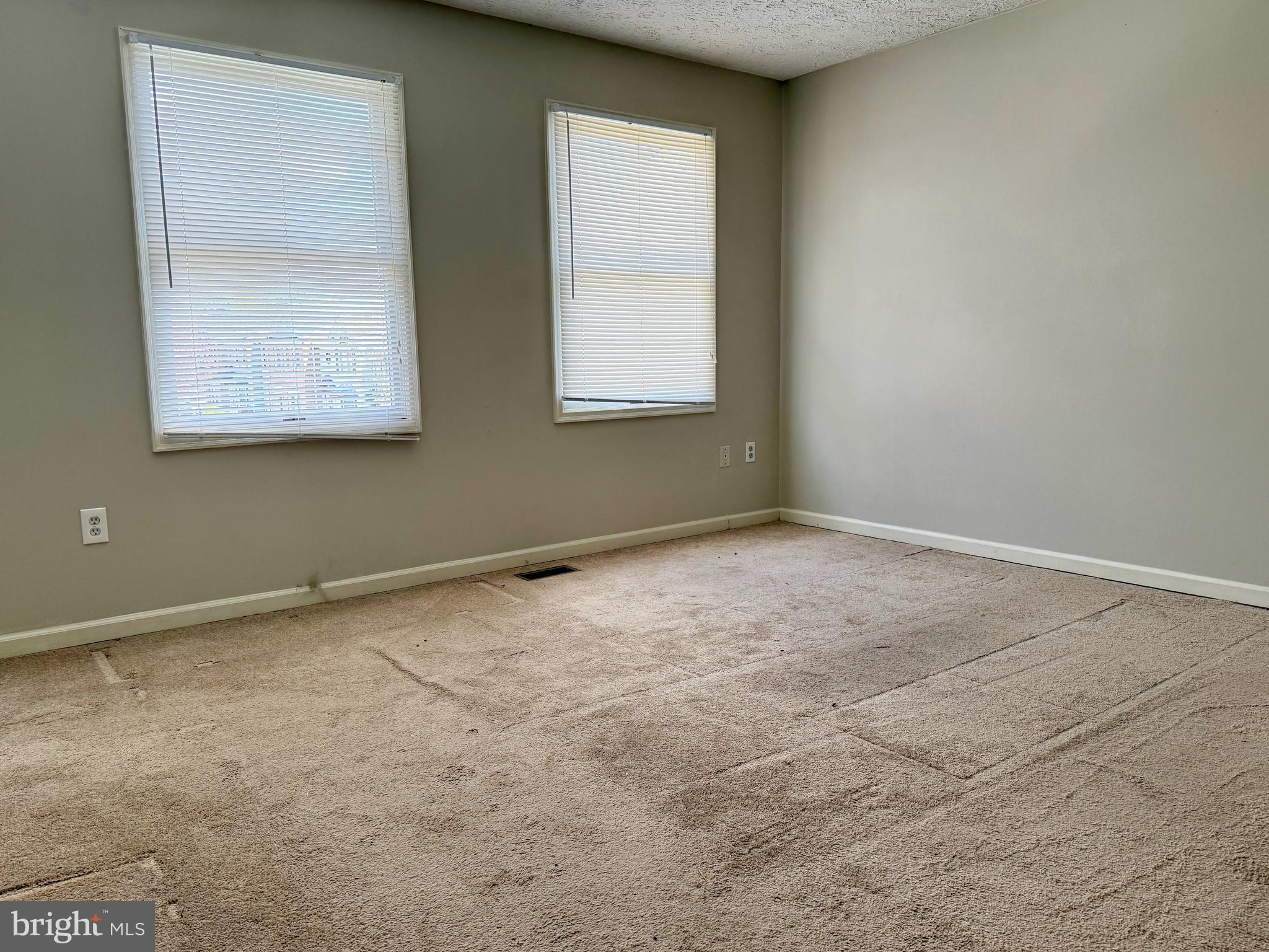 BALLENGER CREEK MEADOWS - Residential