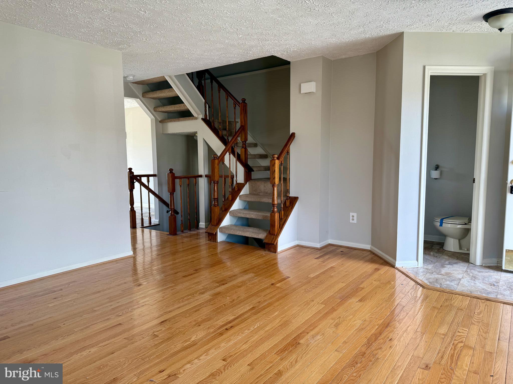 BALLENGER CREEK MEADOWS - Residential