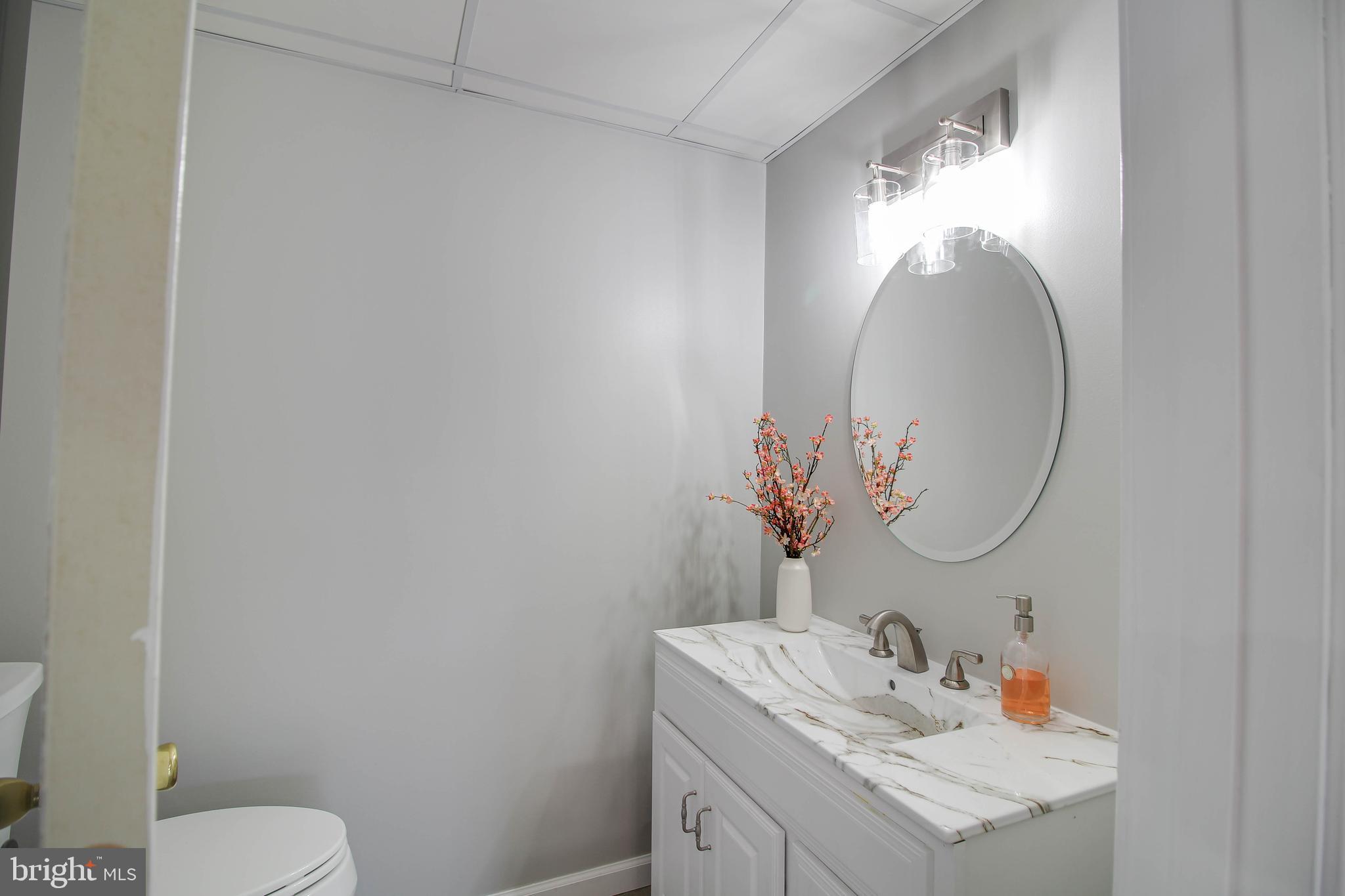 HOME FARM - Residential