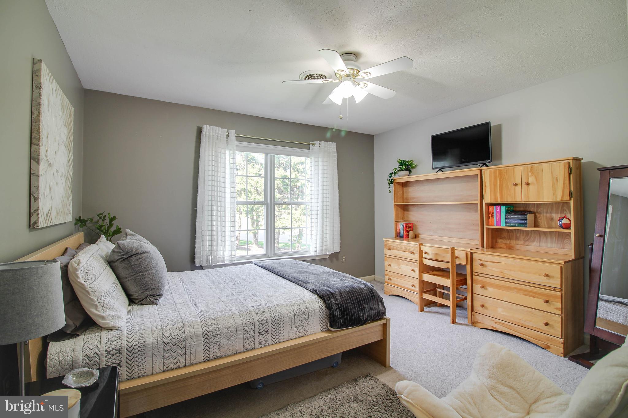 HOME FARM - Residential