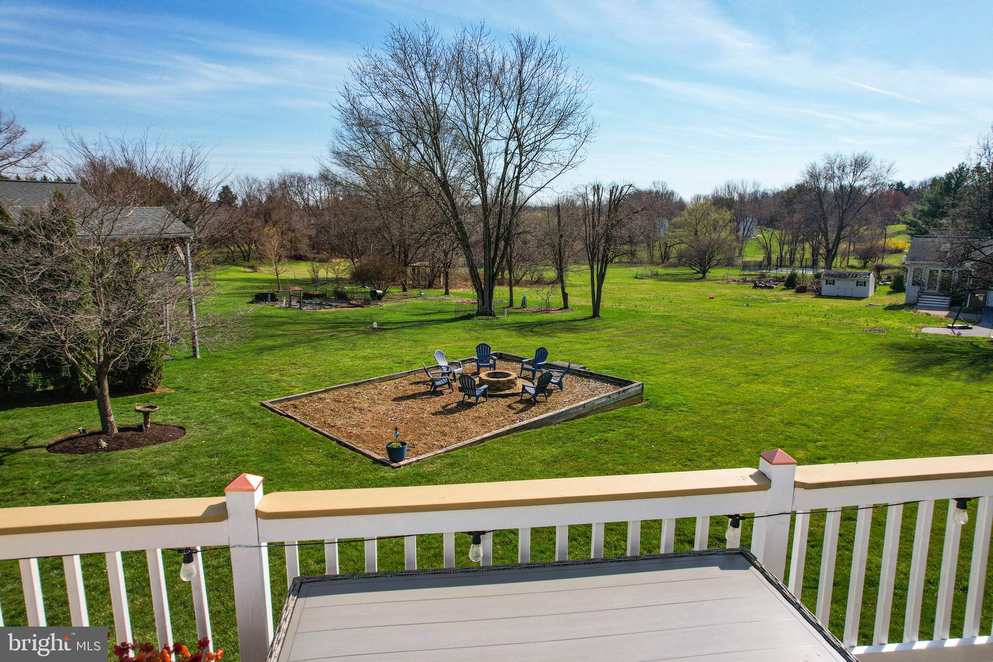 HOME FARM - Residential