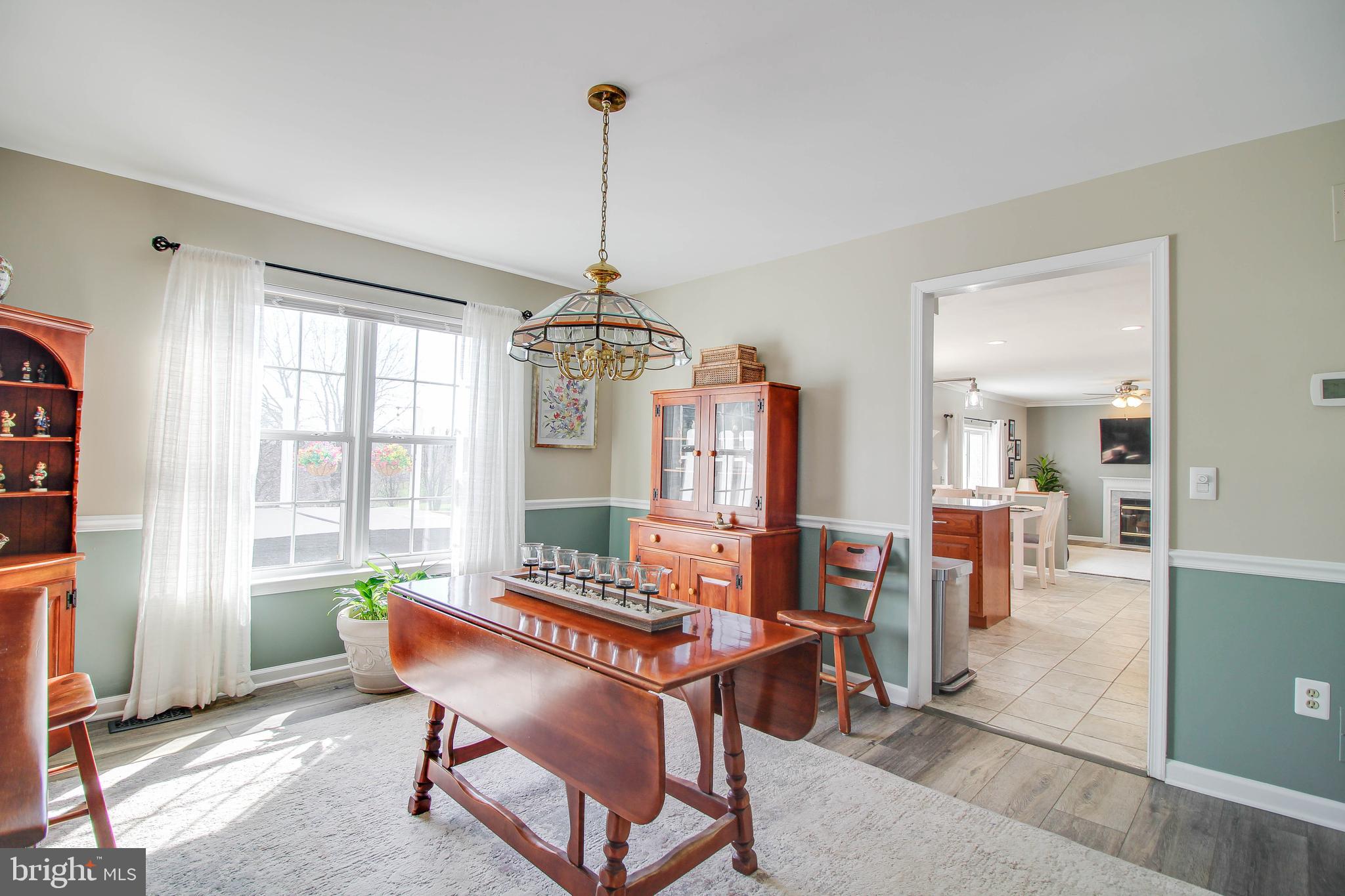 HOME FARM - Residential