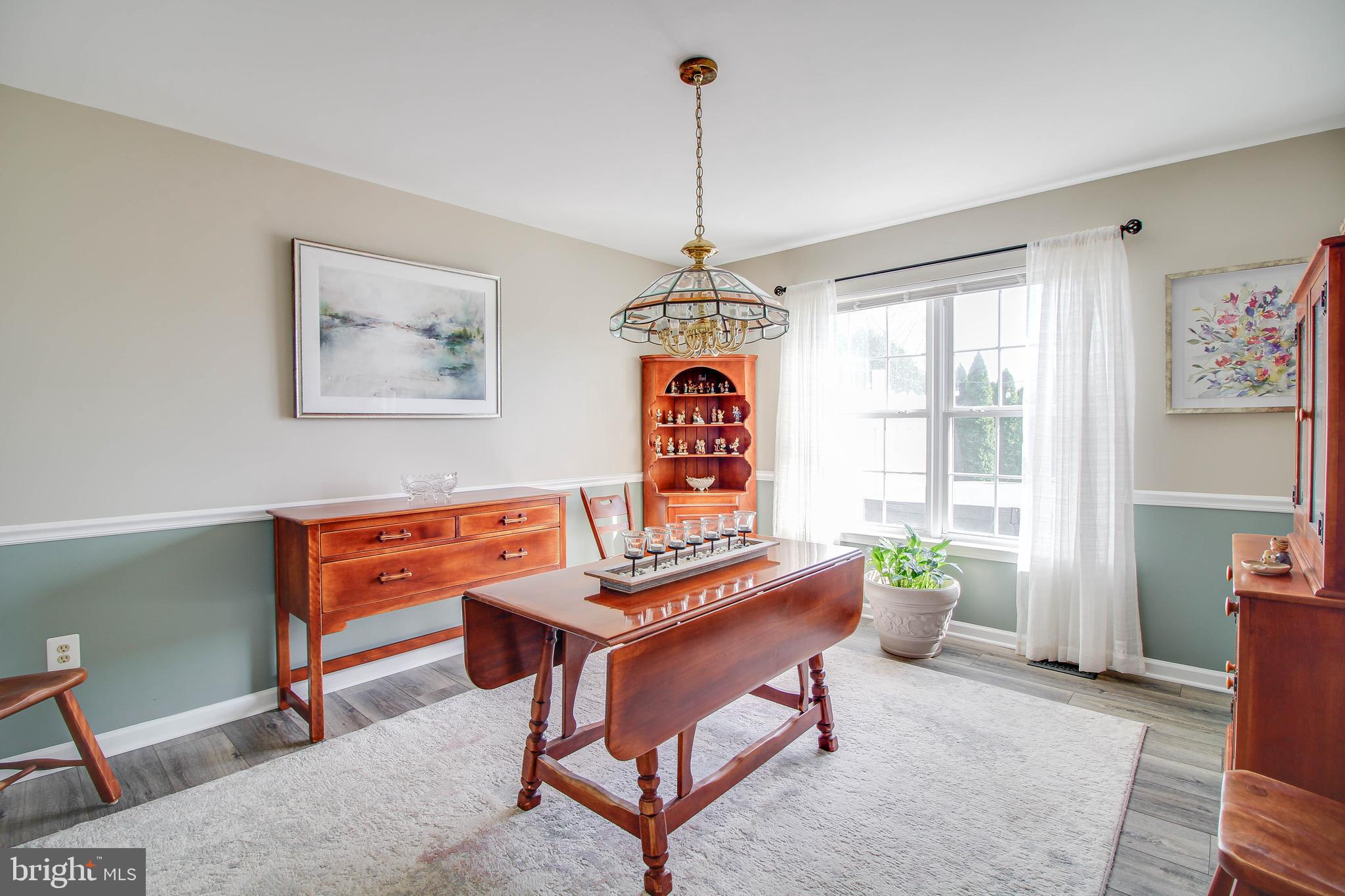 HOME FARM - Residential