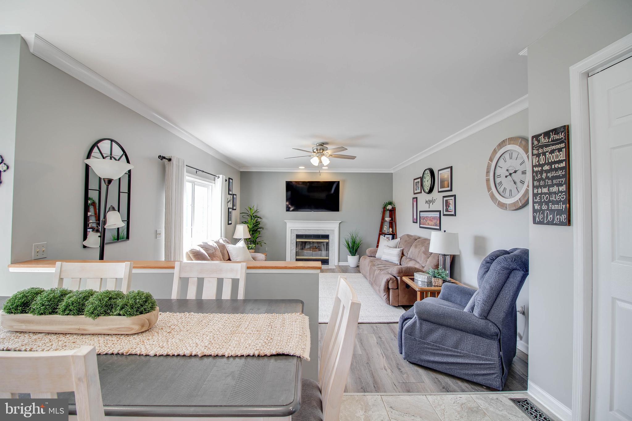 HOME FARM - Residential