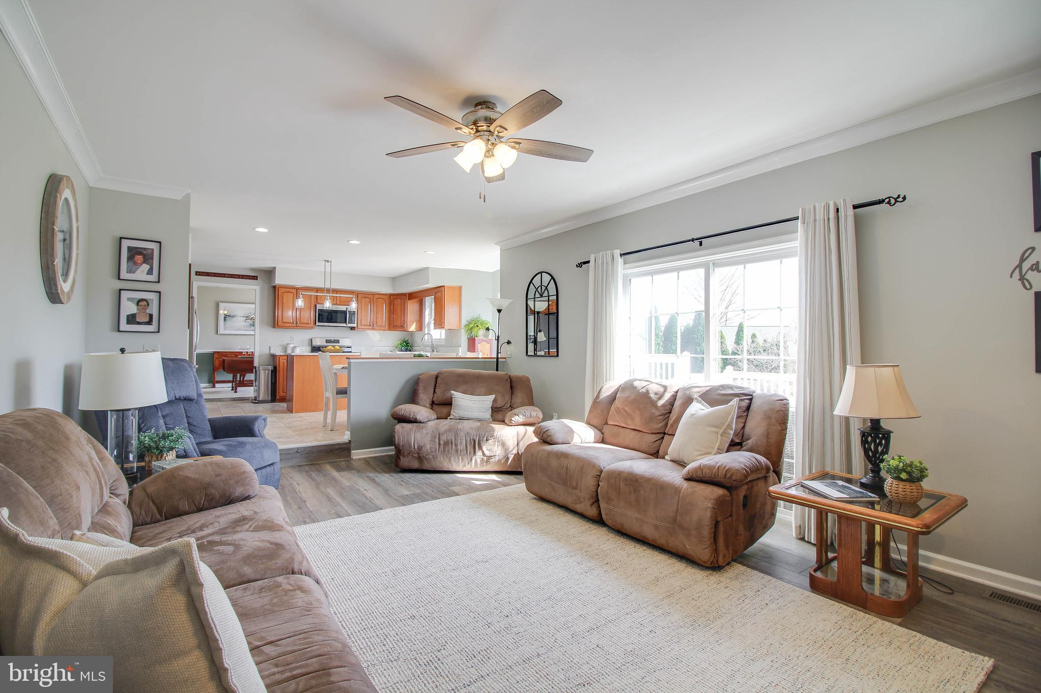 HOME FARM - Residential