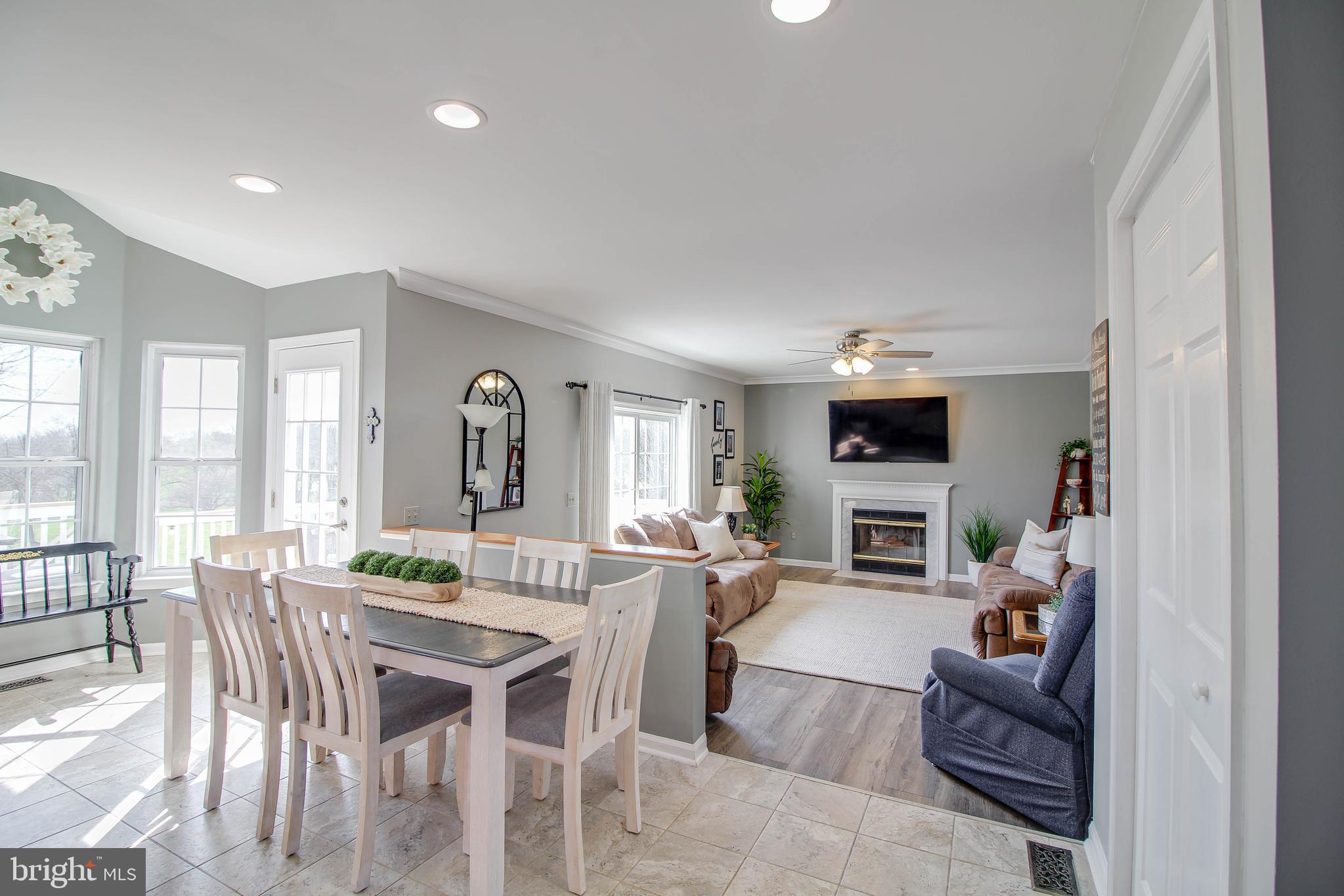 HOME FARM - Residential