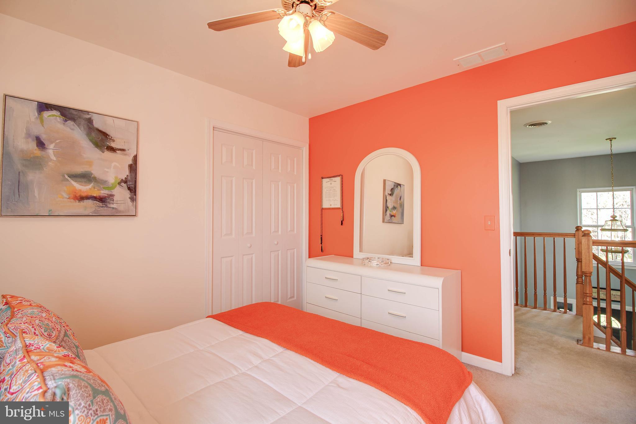 HOME FARM - Residential