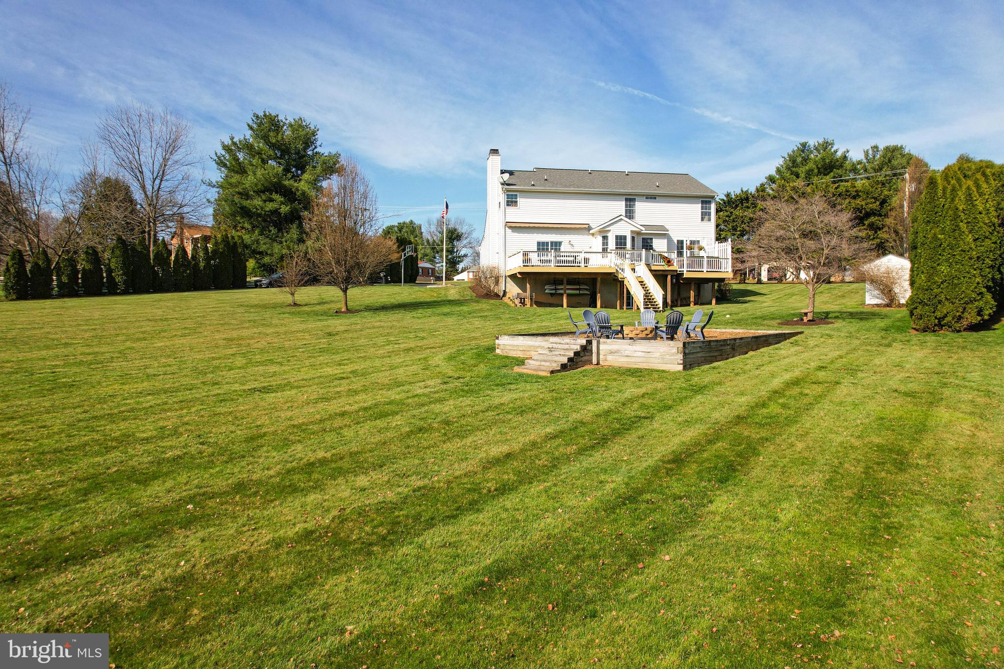 HOME FARM - Residential