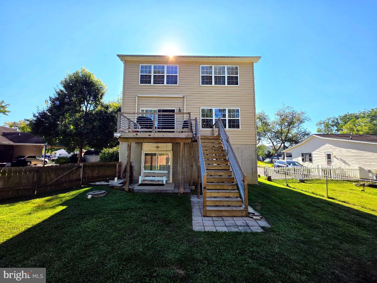 LOCUST POINT - Residential