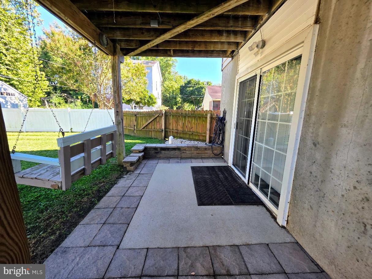 LOCUST POINT - Residential