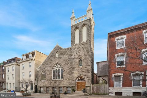 Homes For Sale - 1722 Mount Vernon Street #1<br/> PHILADELPHIA, PA 19130