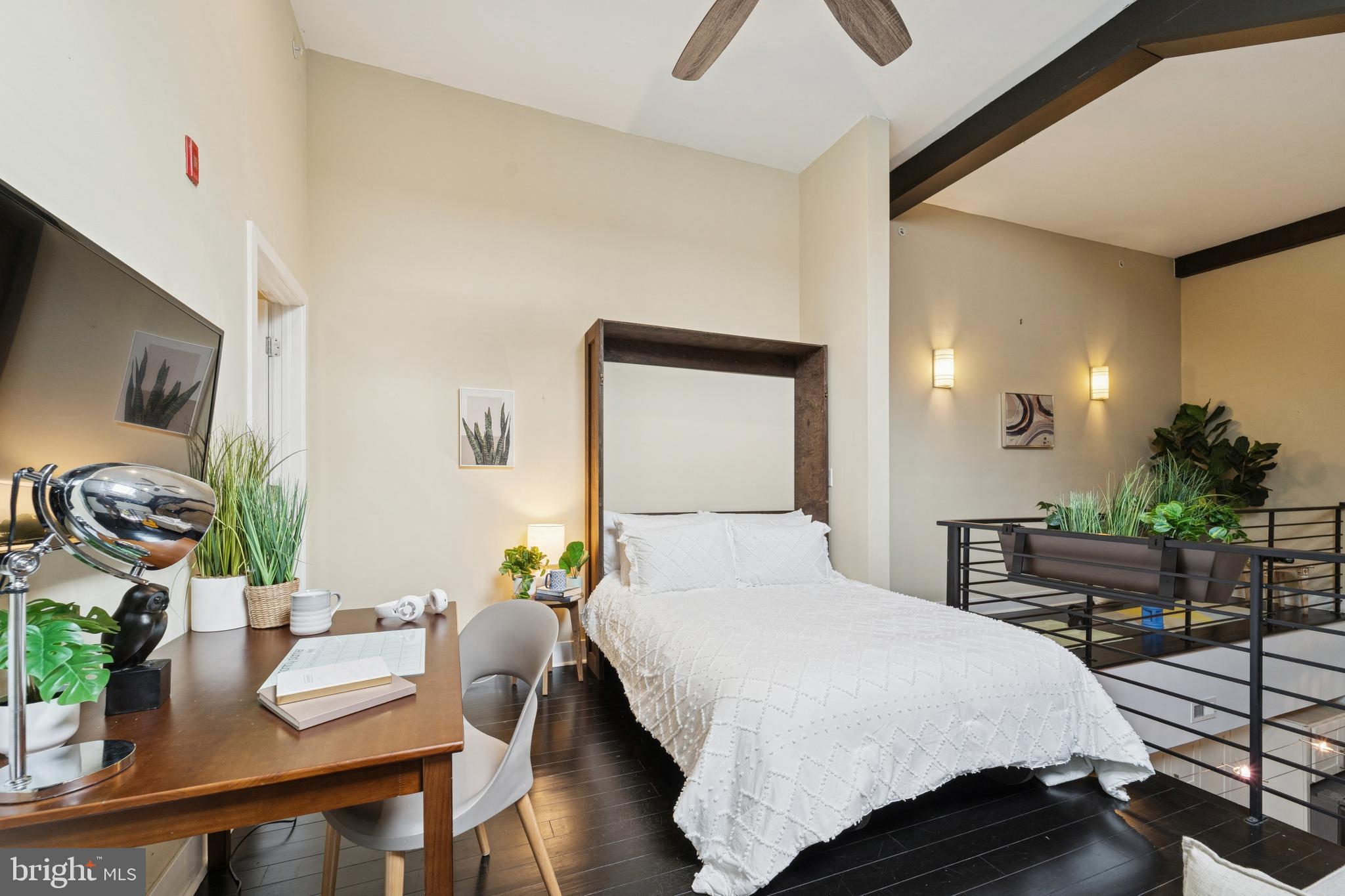 FAIRMOUNT - Residential