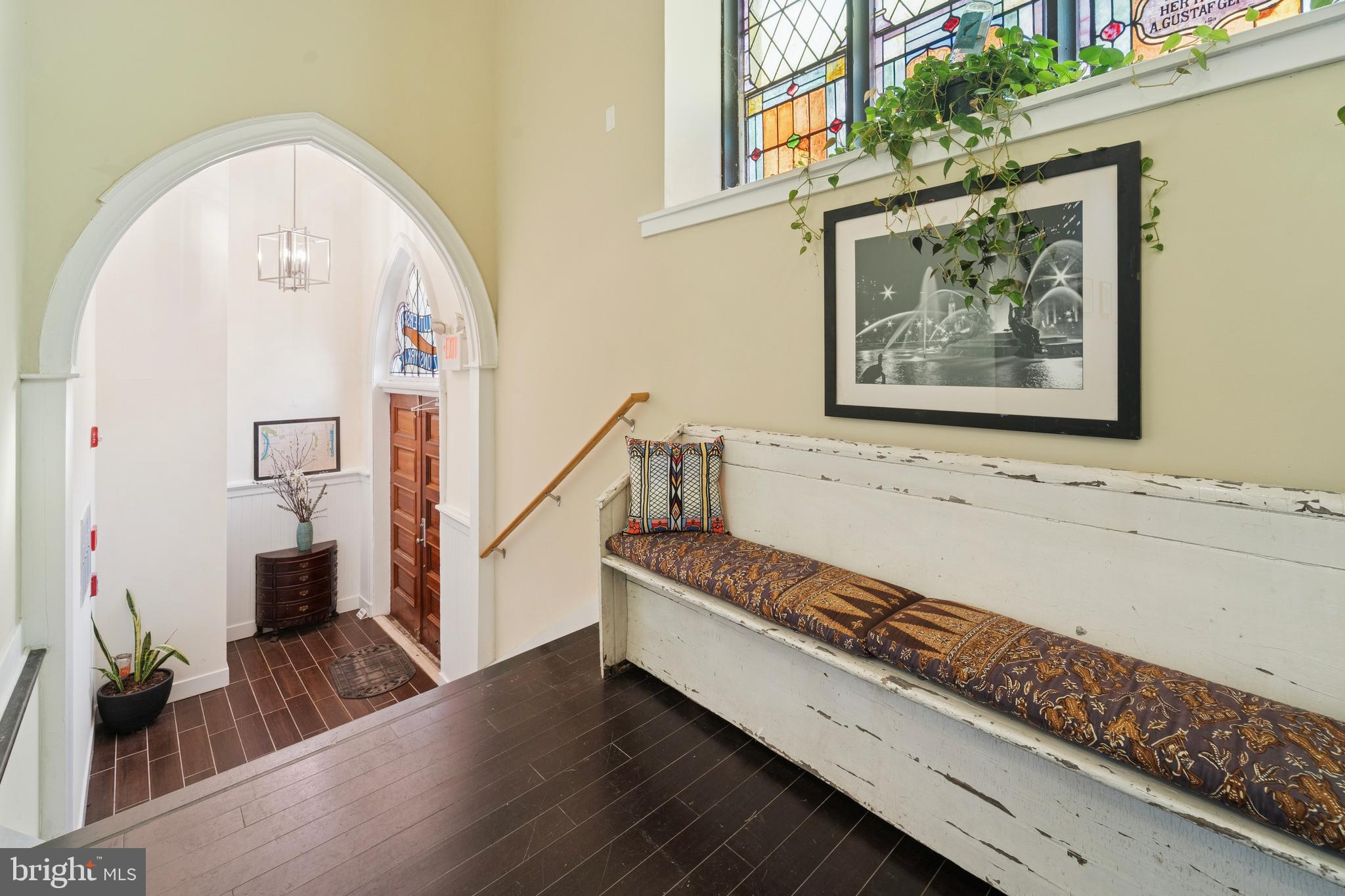 FAIRMOUNT - Residential