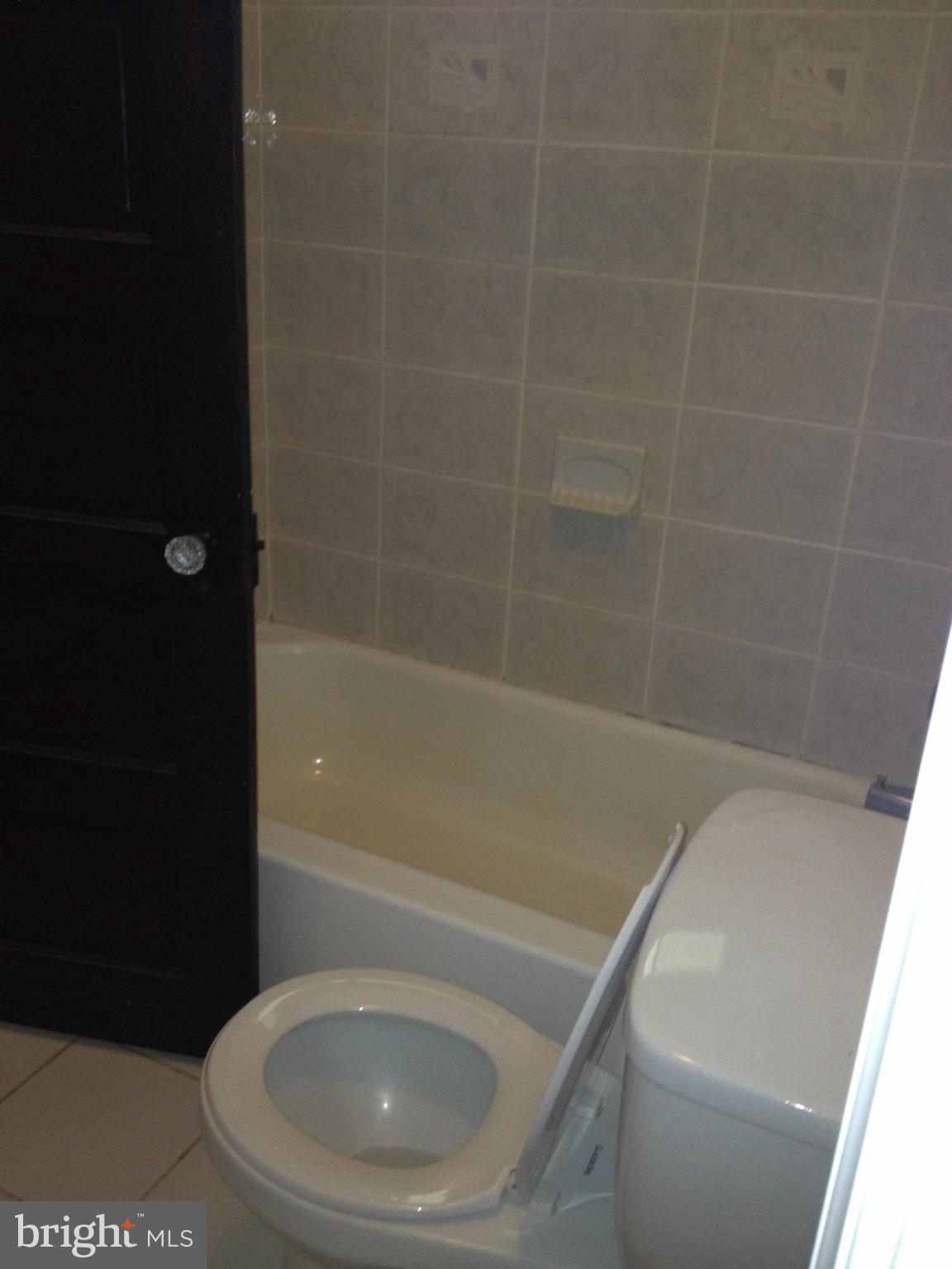 BEVERLEY BEACH - Residential Lease