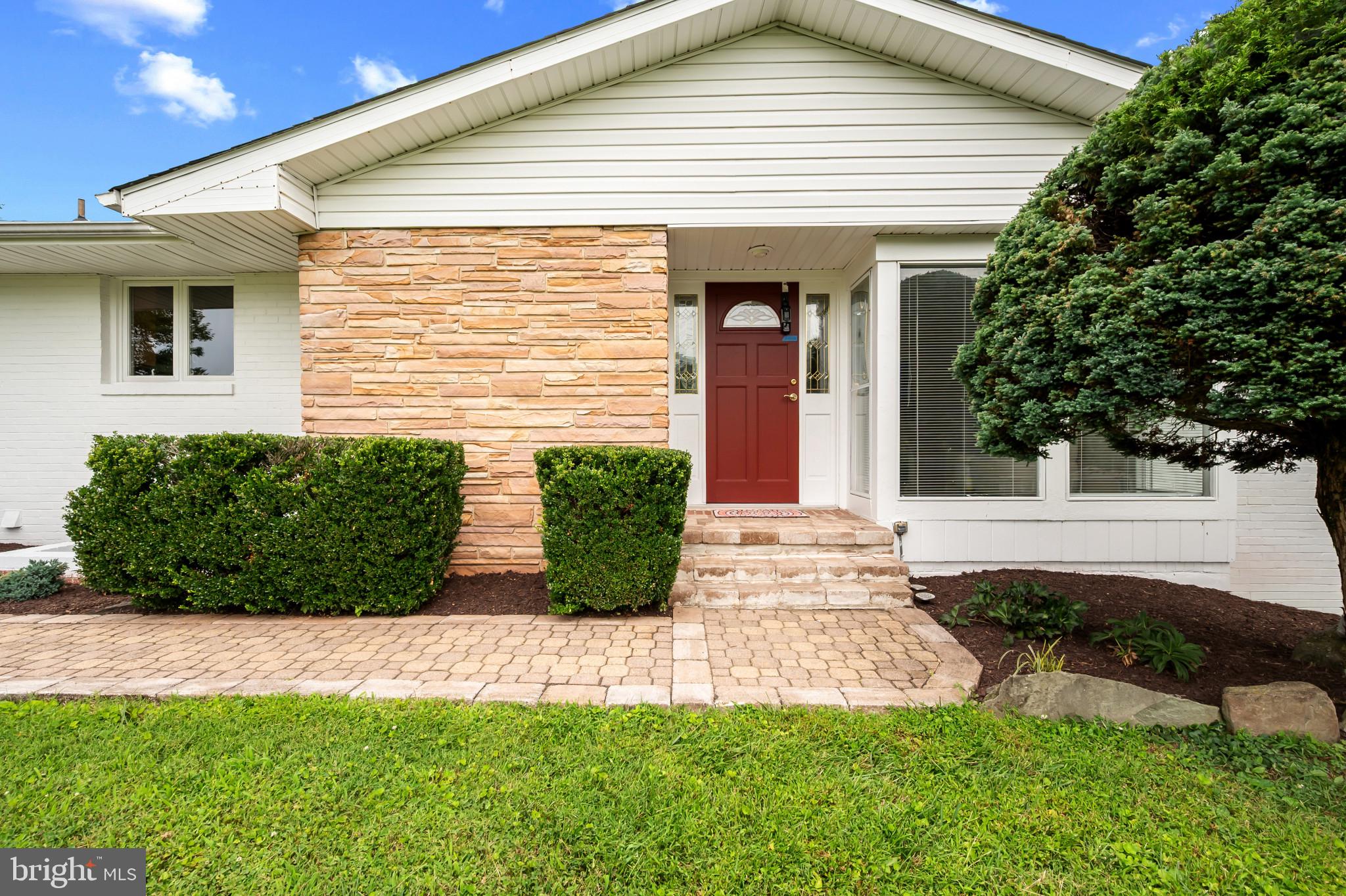 4037 CRESCENT ROAD