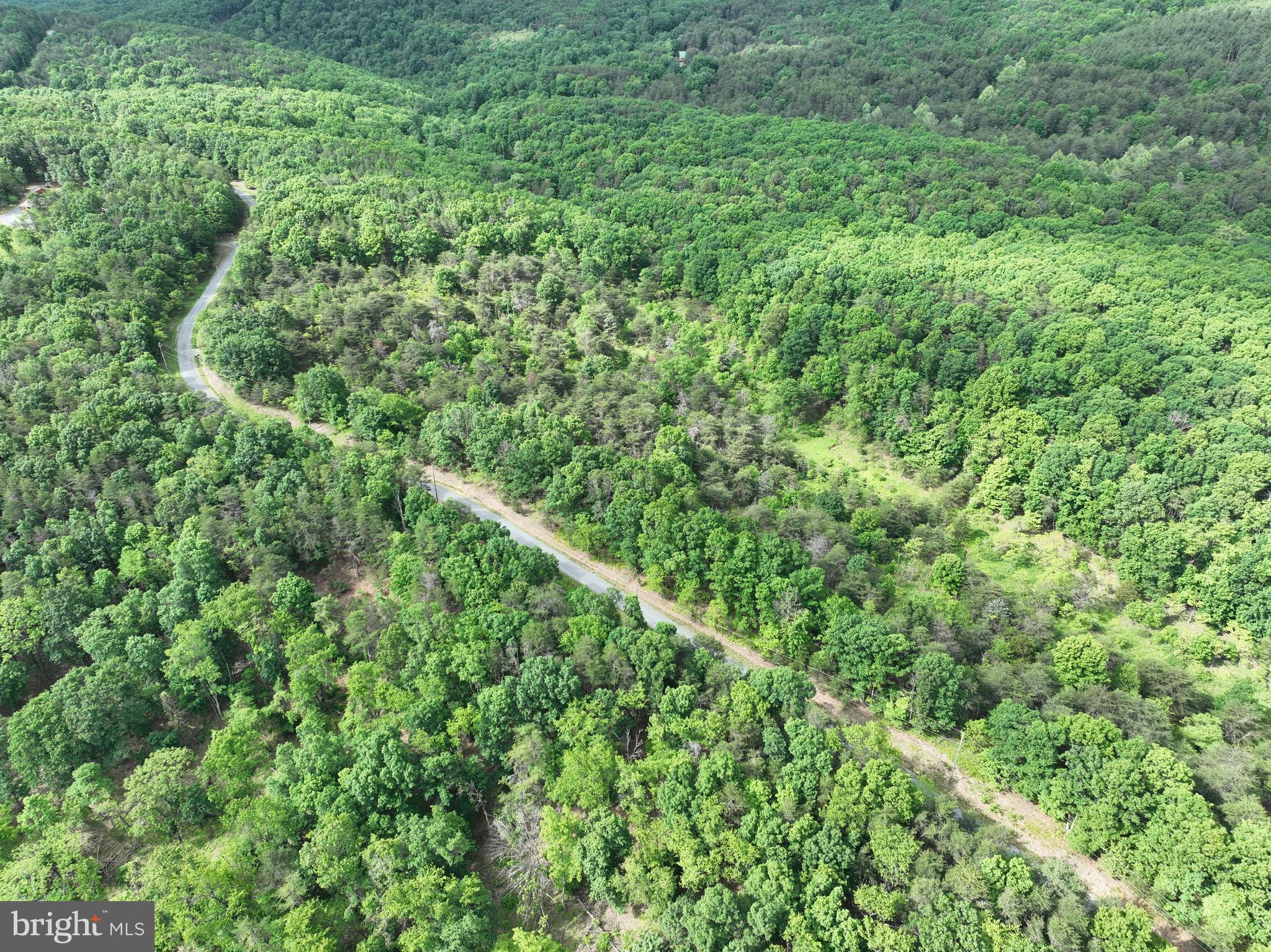 BLUFFS ON THE POTOMAC - Land